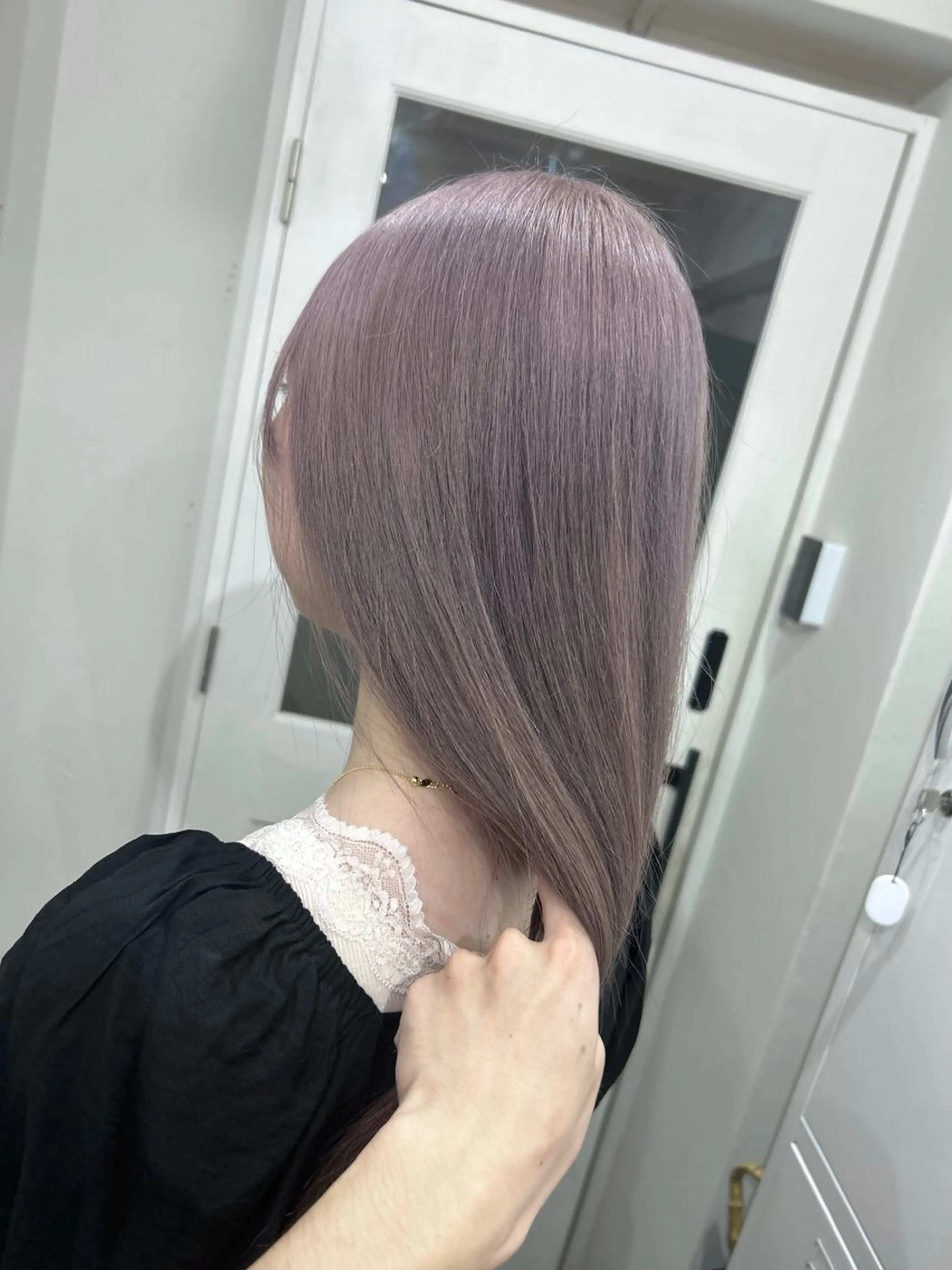 セミロング カラー ヘアカラー トリートメント ハイトーン/ウルフ /小澤凌祐🦕のヘアスタイル