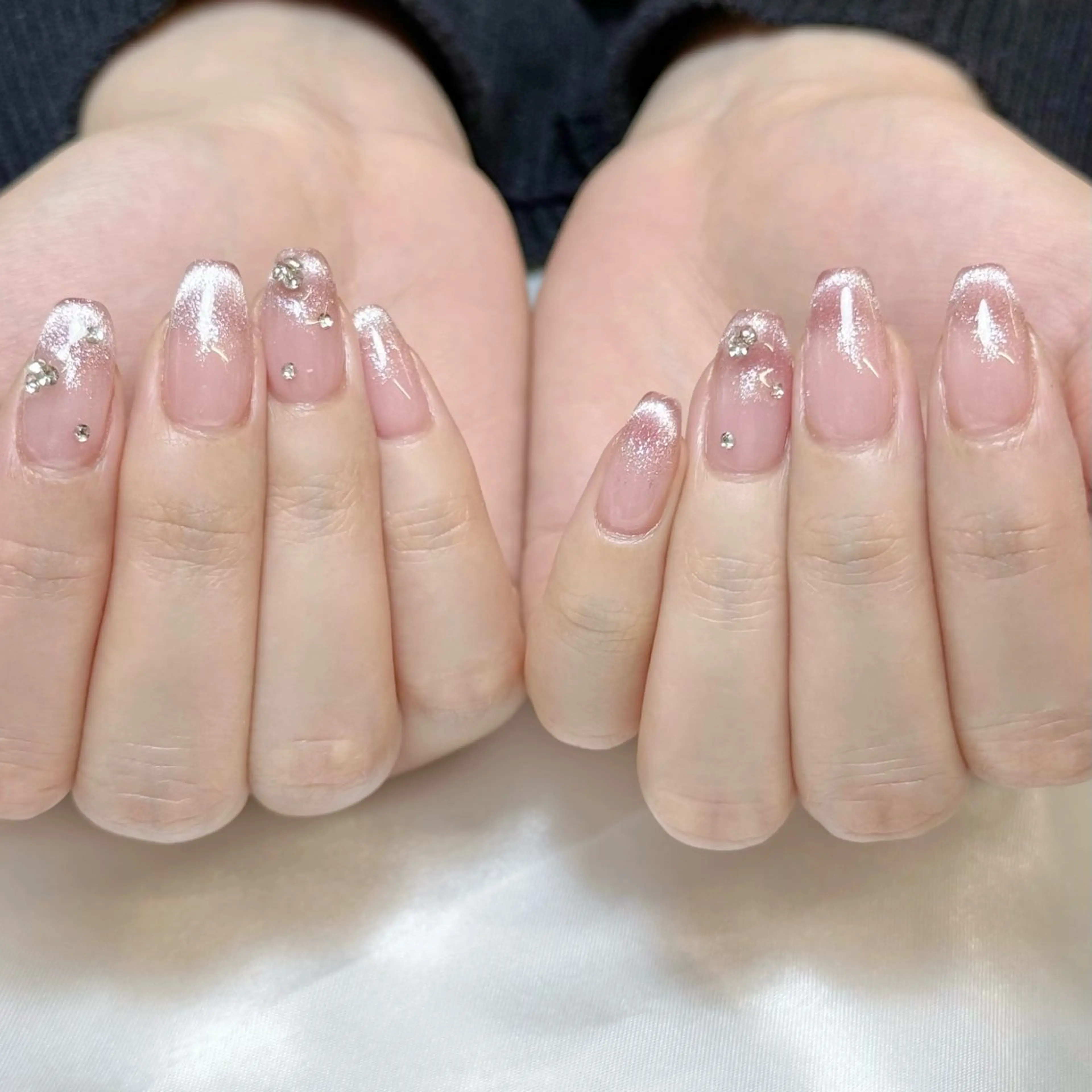 ネイル オーロラネイル ブルー フラッシュネイル フットネイル フレンチネイル 🌷yui ネイル🌷のネイルデザイン