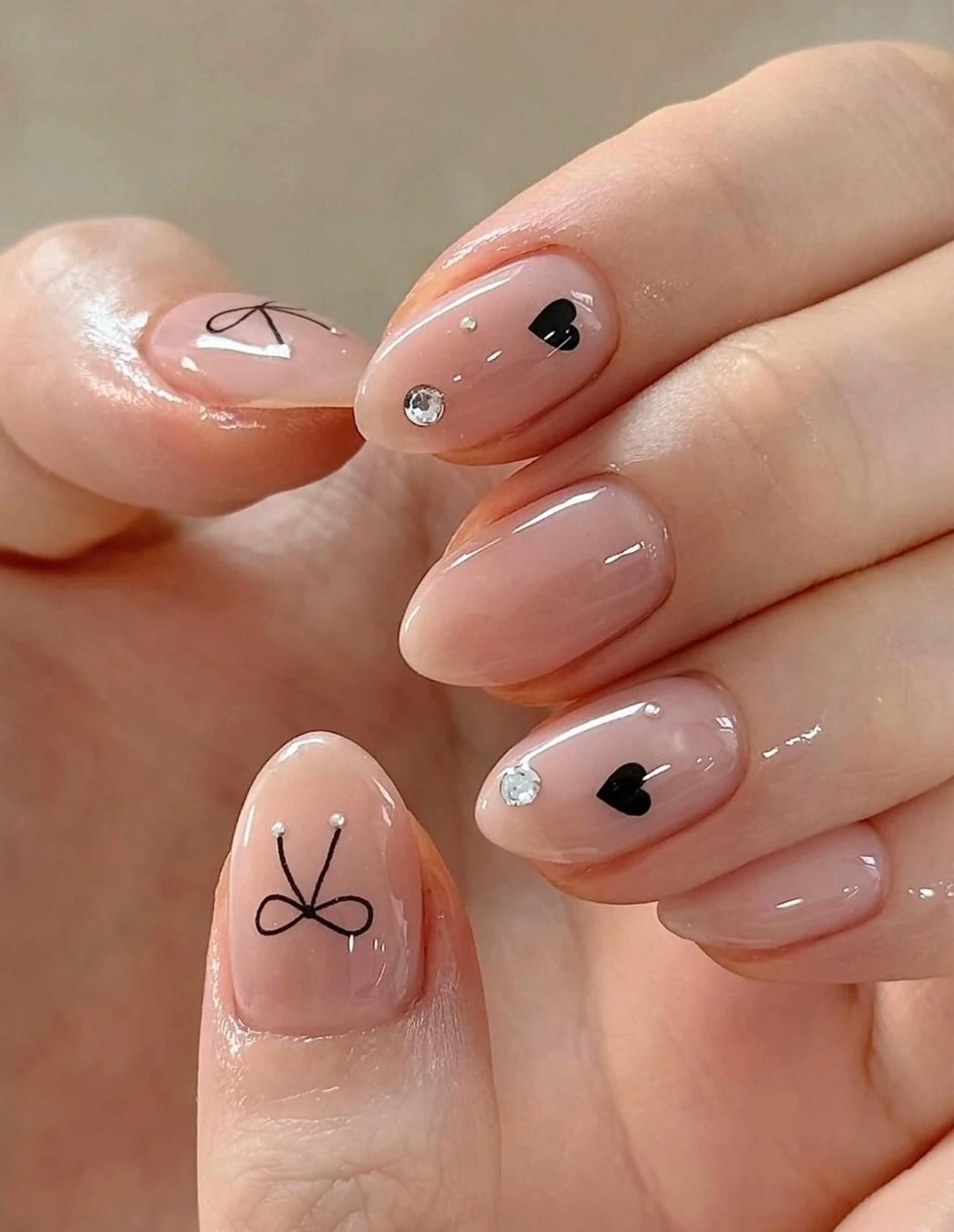 ネイル チークネイル グラデーション マグネットネイル 春ネイル ワンホンネイル AZA NAILROOMのネイルデザイン