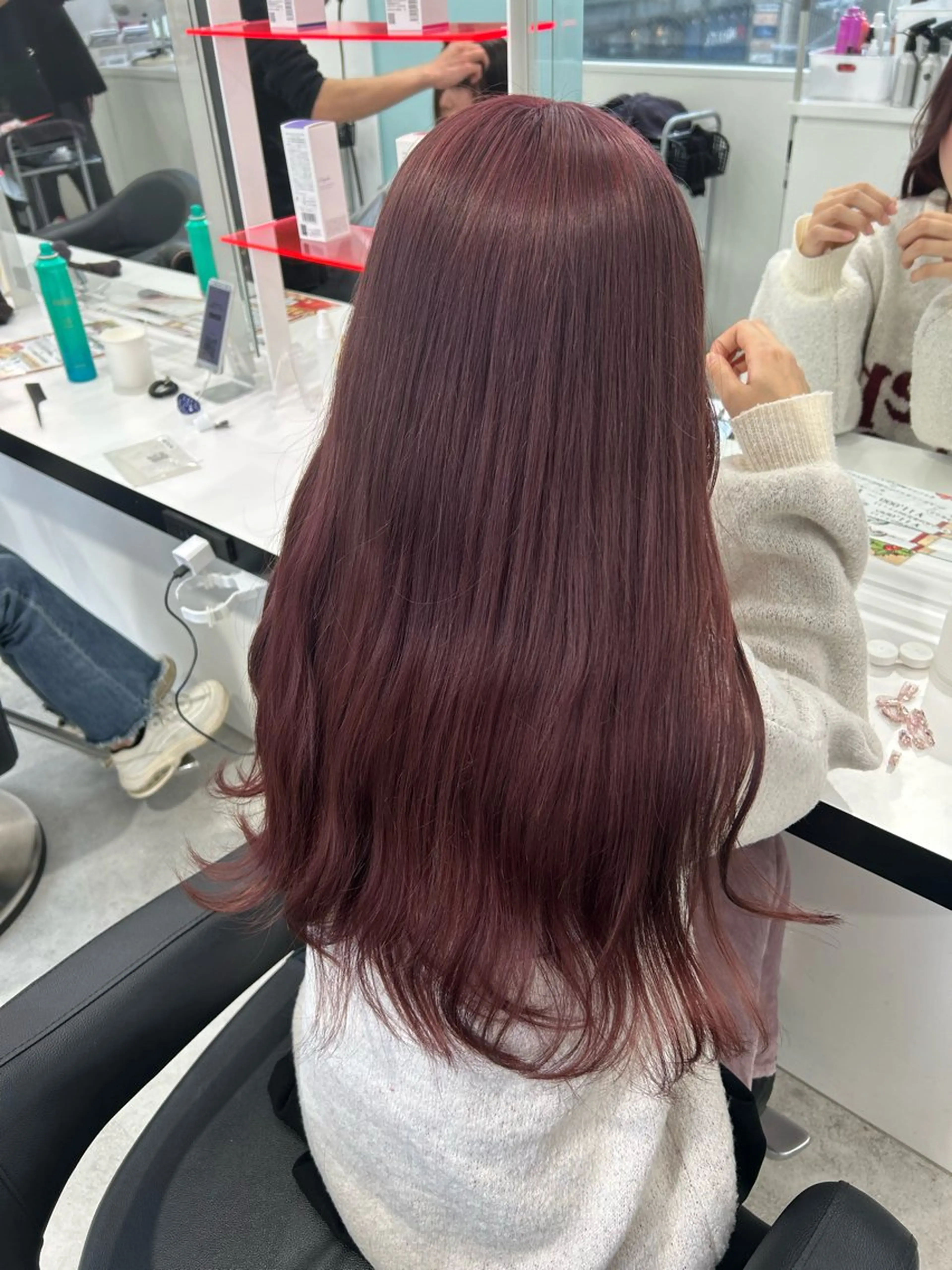 ロング カラー 履歴修正屋さん／ ブロンド／ホワイトのヘアスタイル