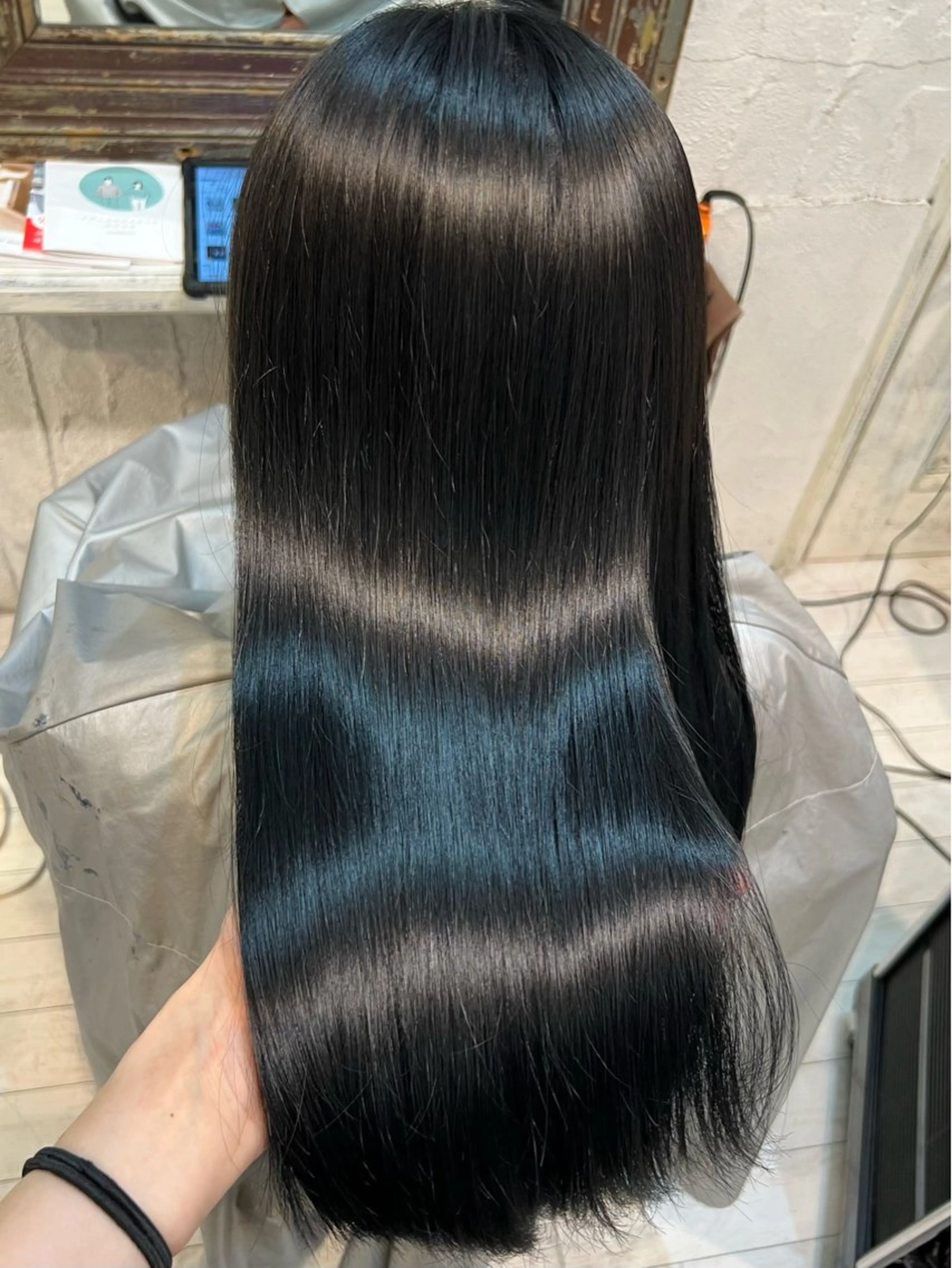 ロング パーマ 髪質改善 縮毛矯正 艶髪カラー️🫧 髪質改善特化👒莉子のヘアスタイル