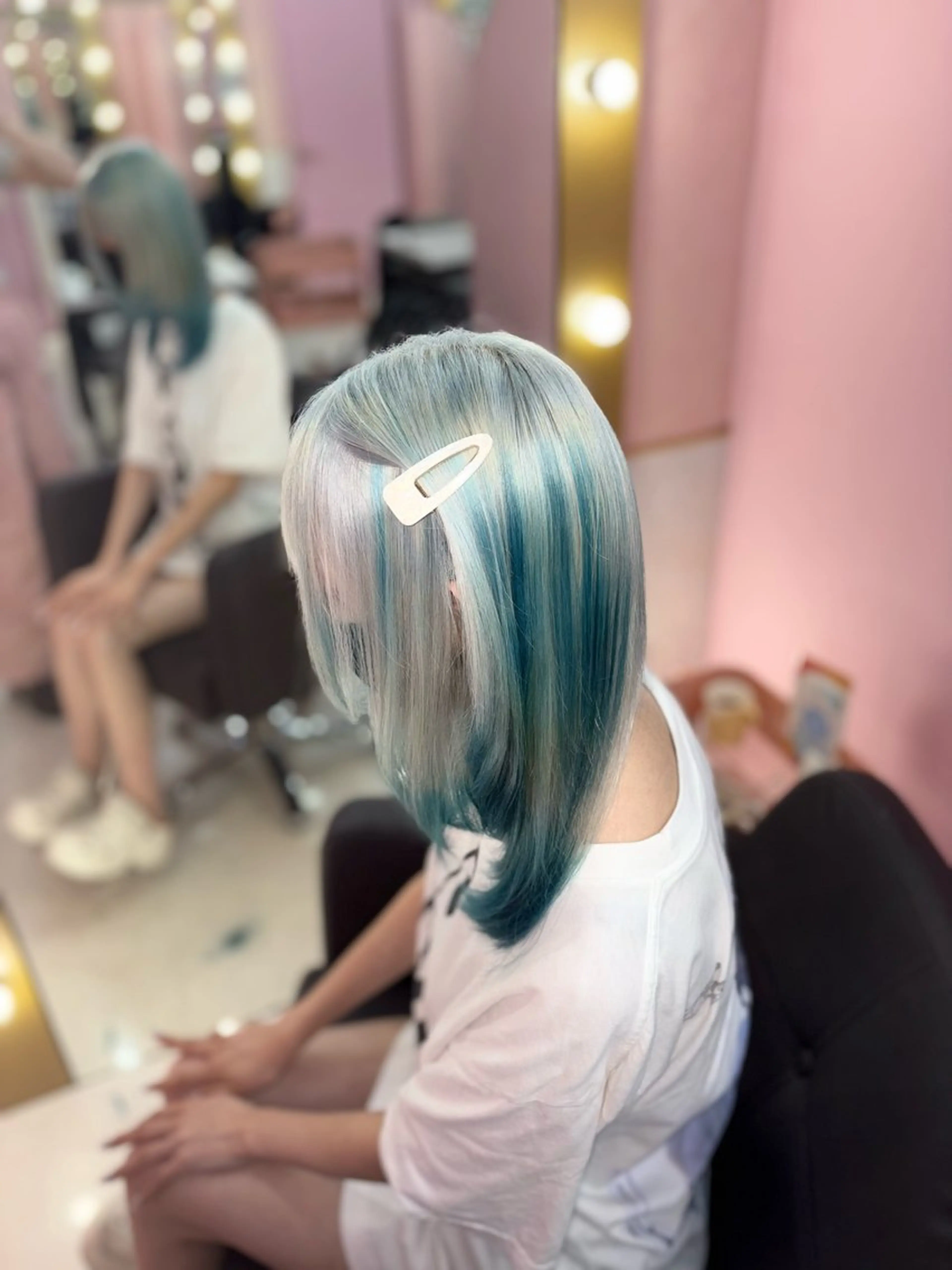 ミディアム カラー ヘアアレンジ ヘアカラー トリートメント 甘ふわgirly🎀 ハイトーン🤍Ramのヘアスタイル