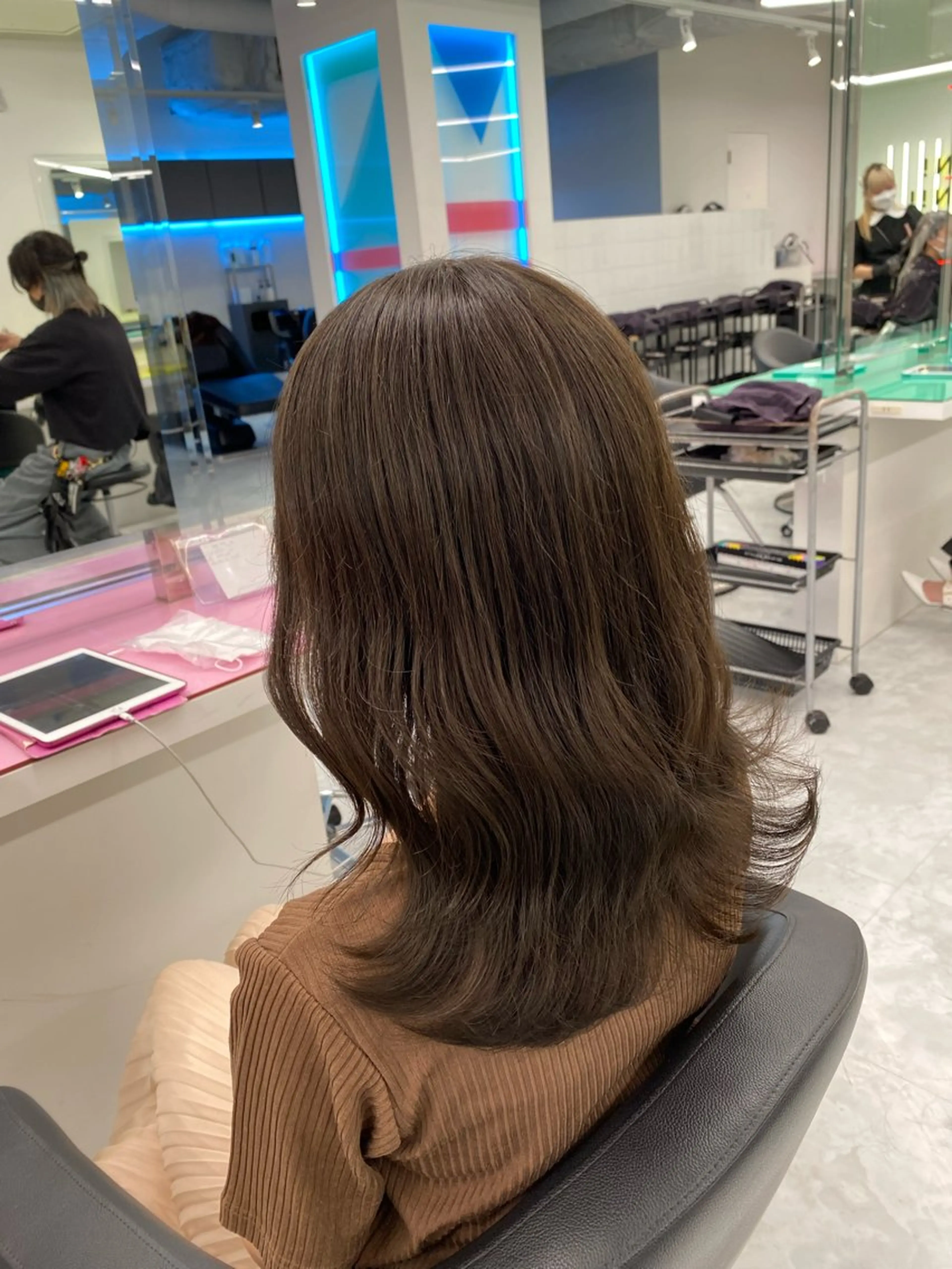 ミディアム ブラウンベージュ🤎 ブリーチなし🤎のヘアスタイル