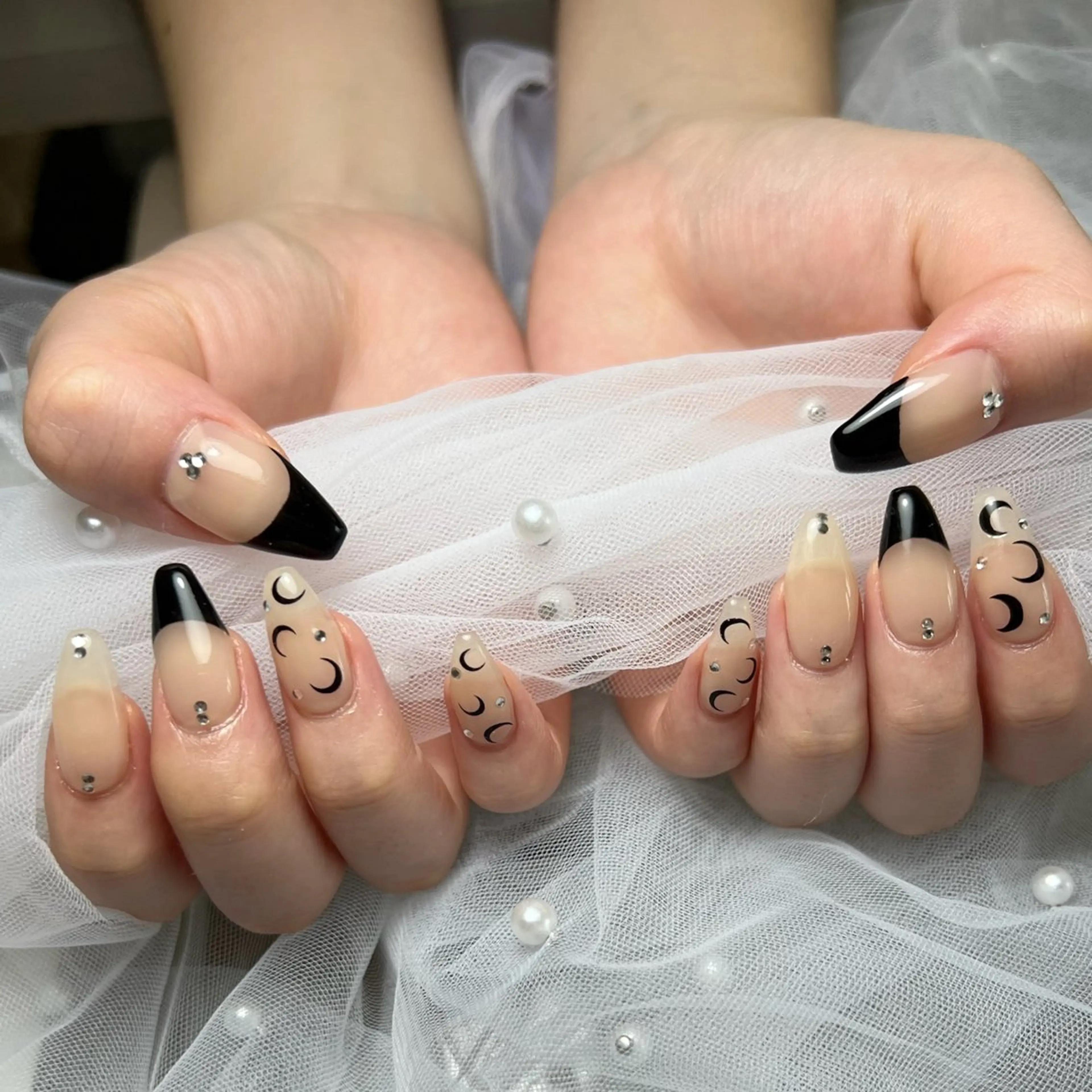 ネイル ハンドネイル miku 🦋nailのネイルデザイン