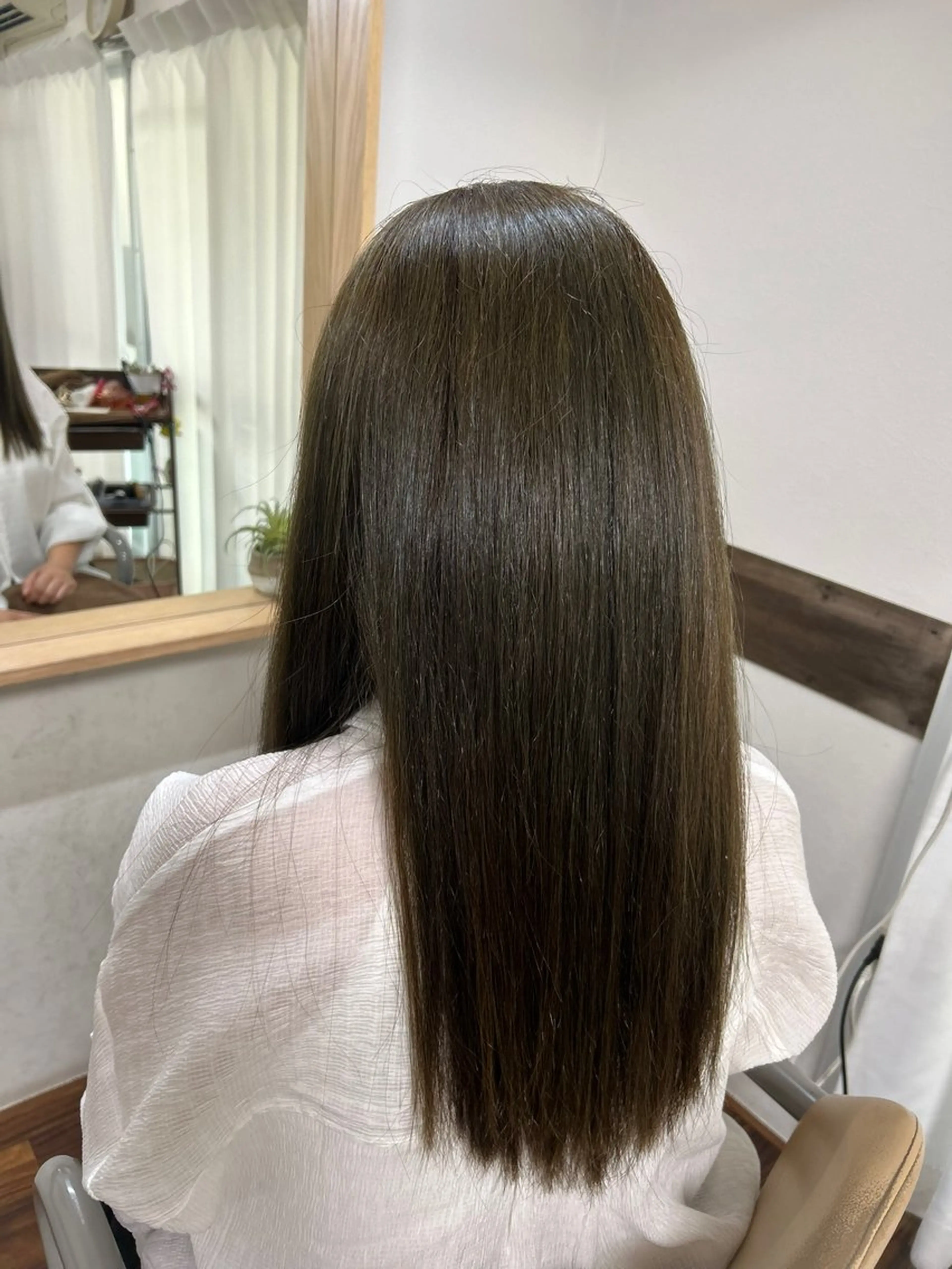 ロング カラー ヘアカラー トリートメント 🌈アイスアウト🌈 Mahoのヘアスタイル