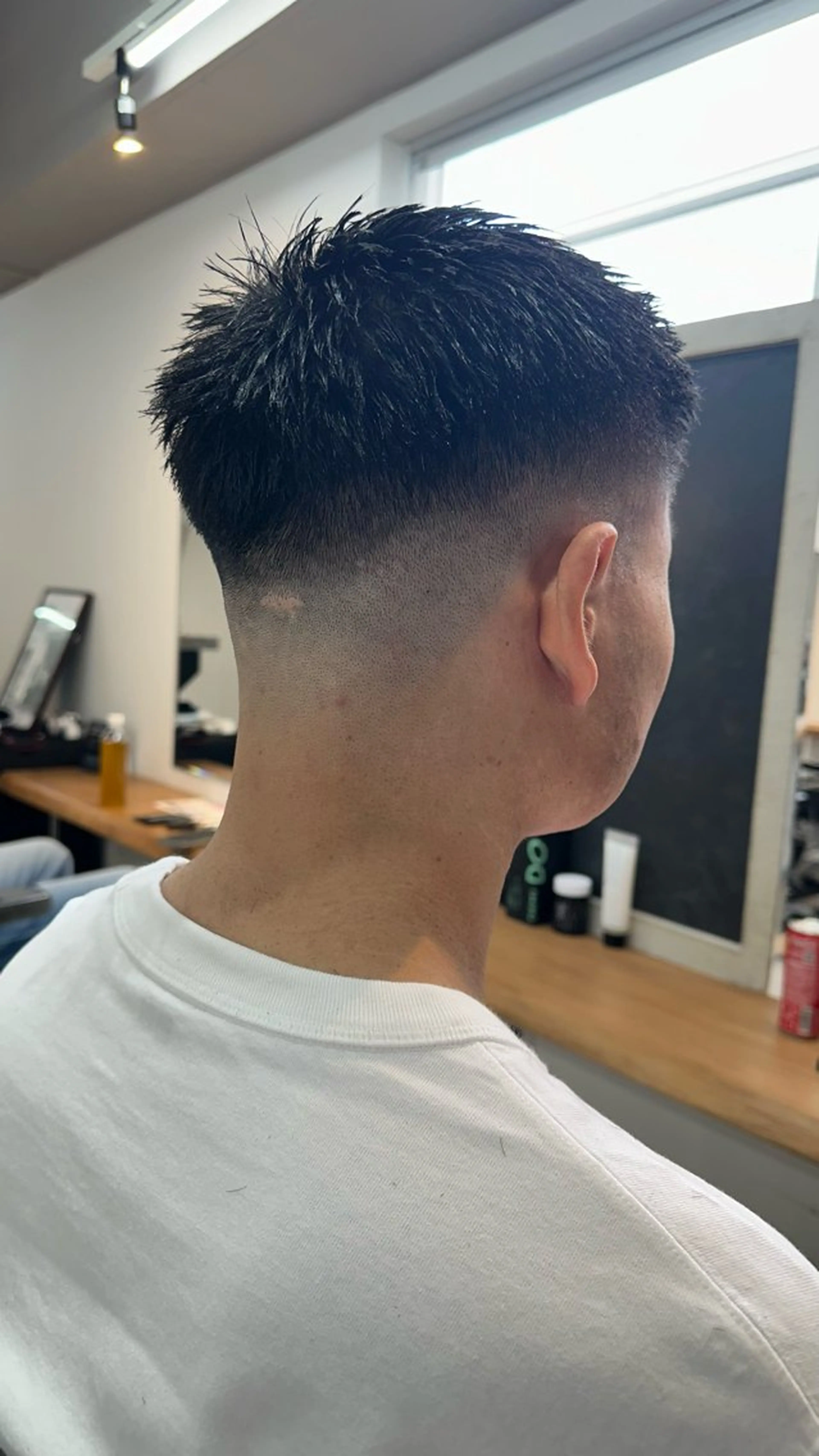 メンズ 律喜/パーマ /メンズ/フェードのヘアスタイル