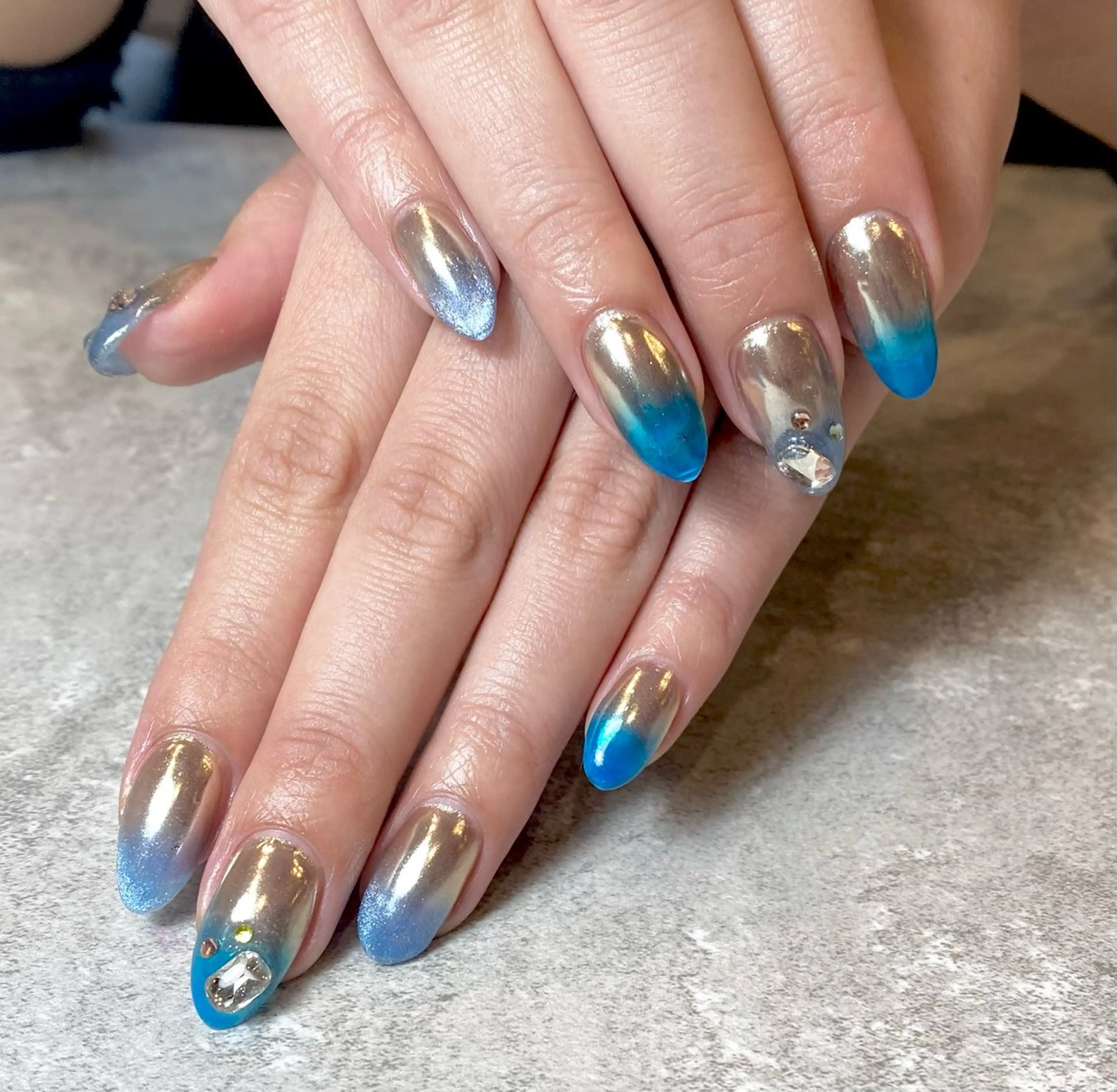ネイル クリアネイル グラデーション マグネットネイル ミラーネイル Narumi nailのネイルデザイン