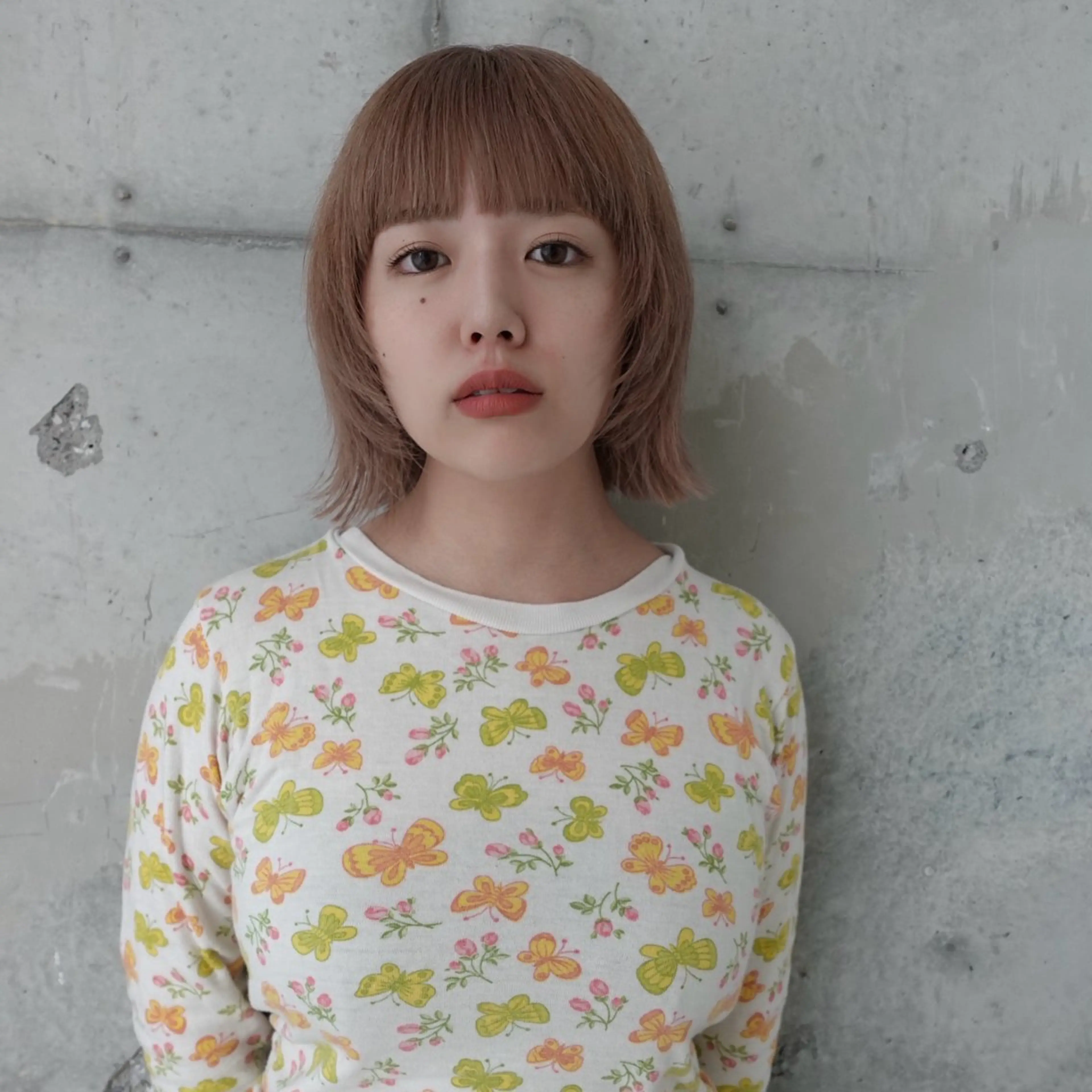 ミディアム カラー ベージュカラー カット ヘアカラー 🌐サトウ リョウ🌐のヘアスタイル