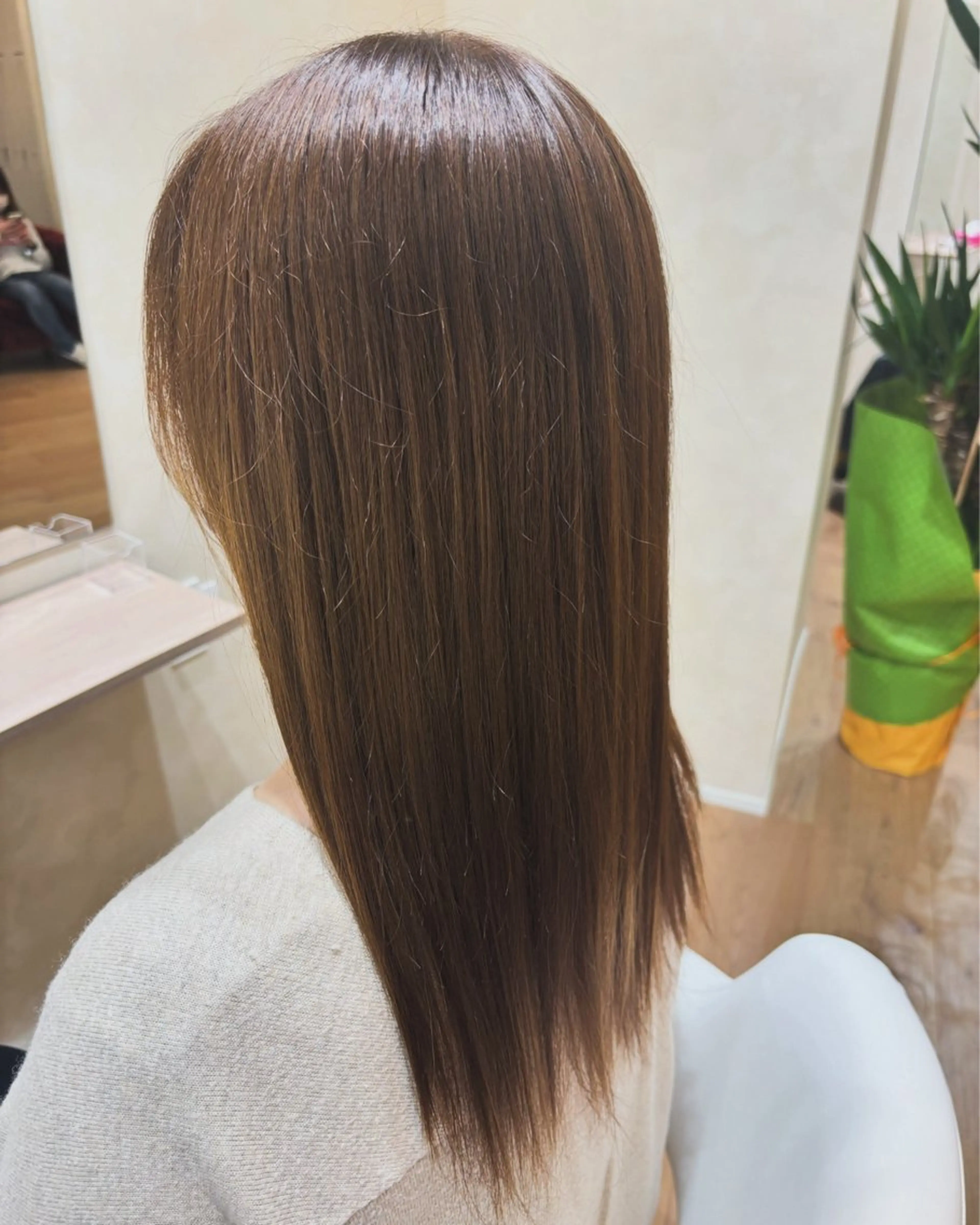 ロング 林 美月のヘアスタイル