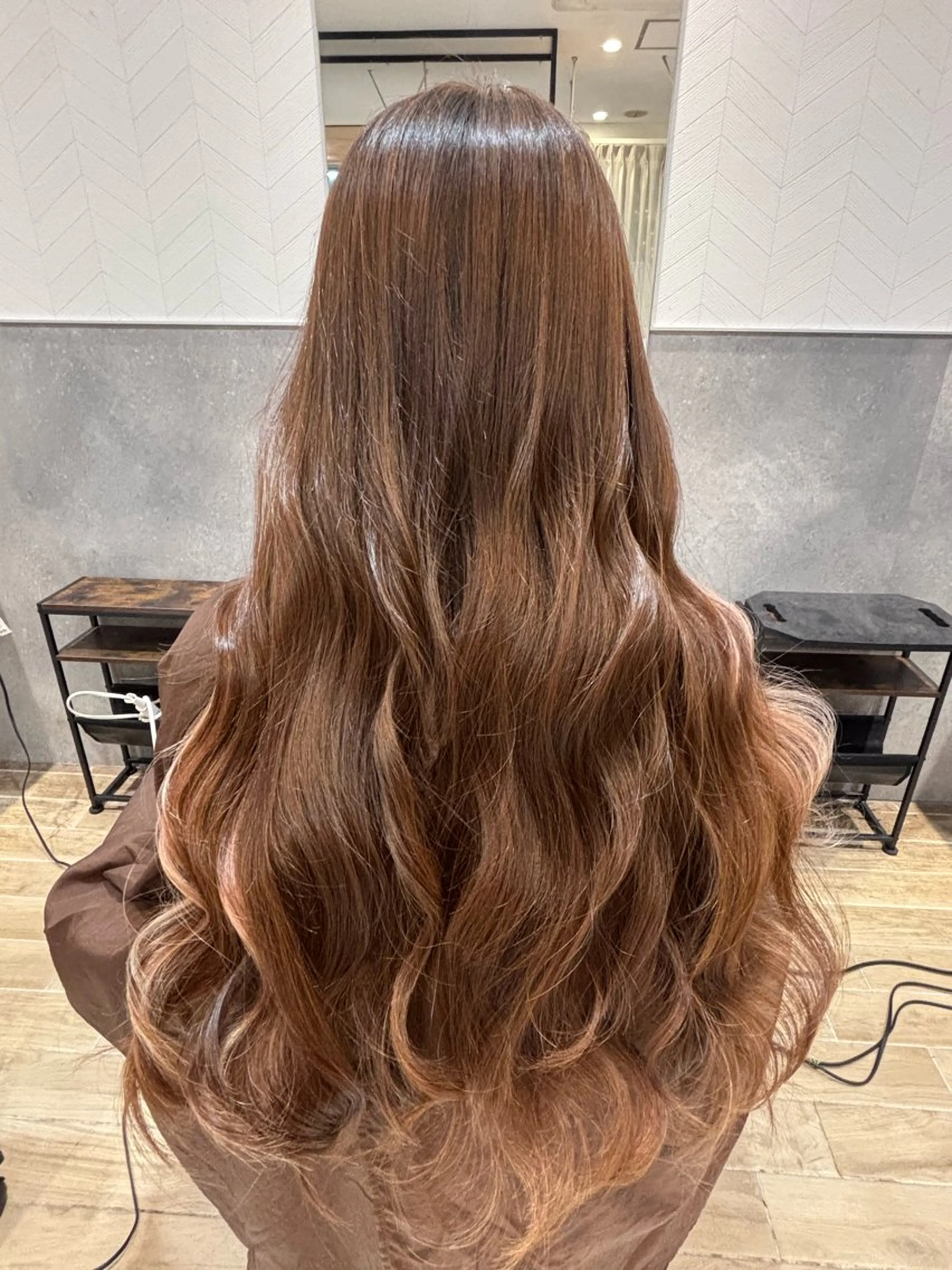 ロング ヘアカラー 淺井 さくらのヘアスタイル