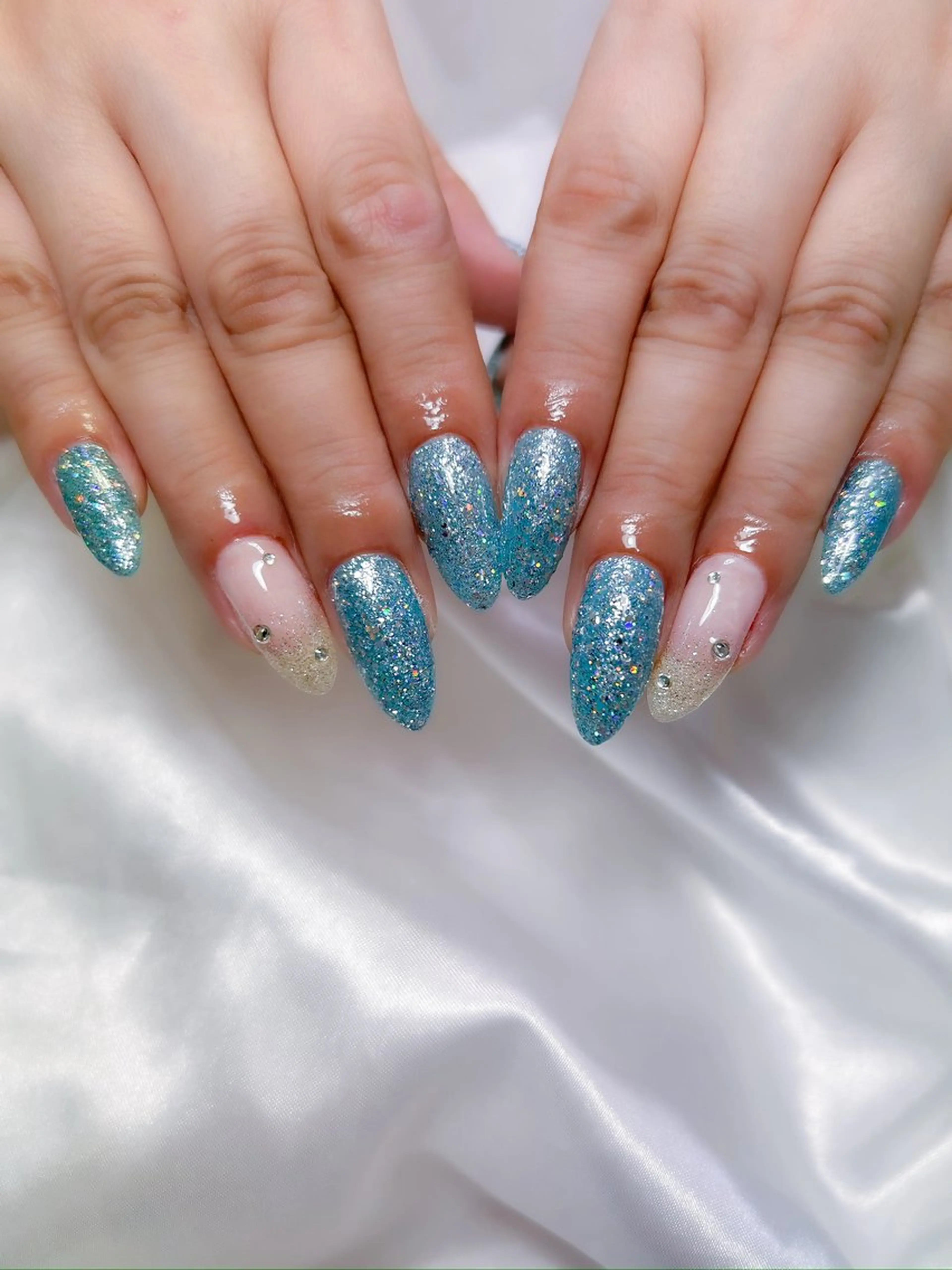 ネイル Liplely 初心者ネイルレッスンのネイルデザイン