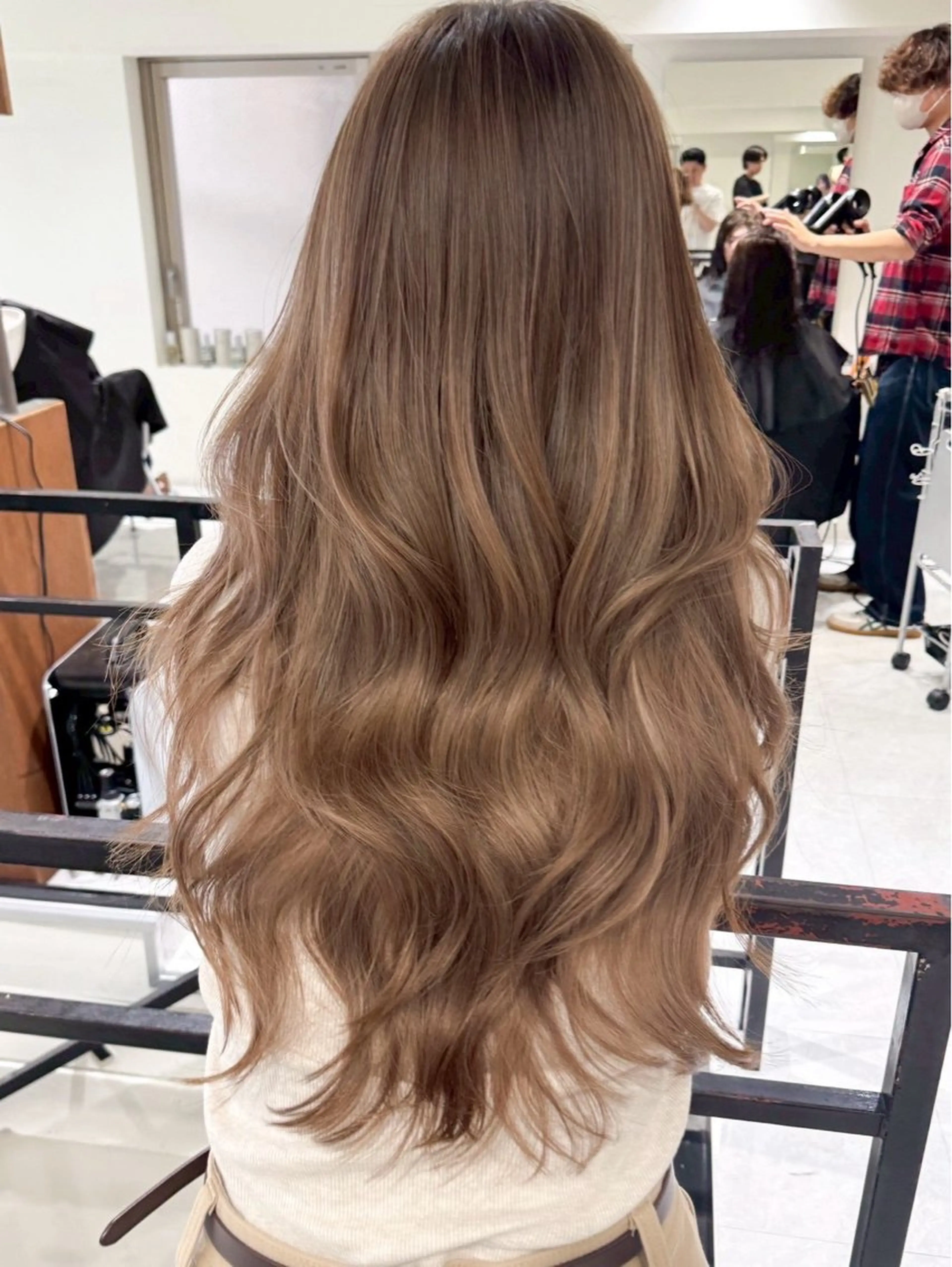 ロング カラー ヘアアレンジ ヘアカラー 🫧透明感カラー/ 艶カラー🫧namiのヘアスタイル