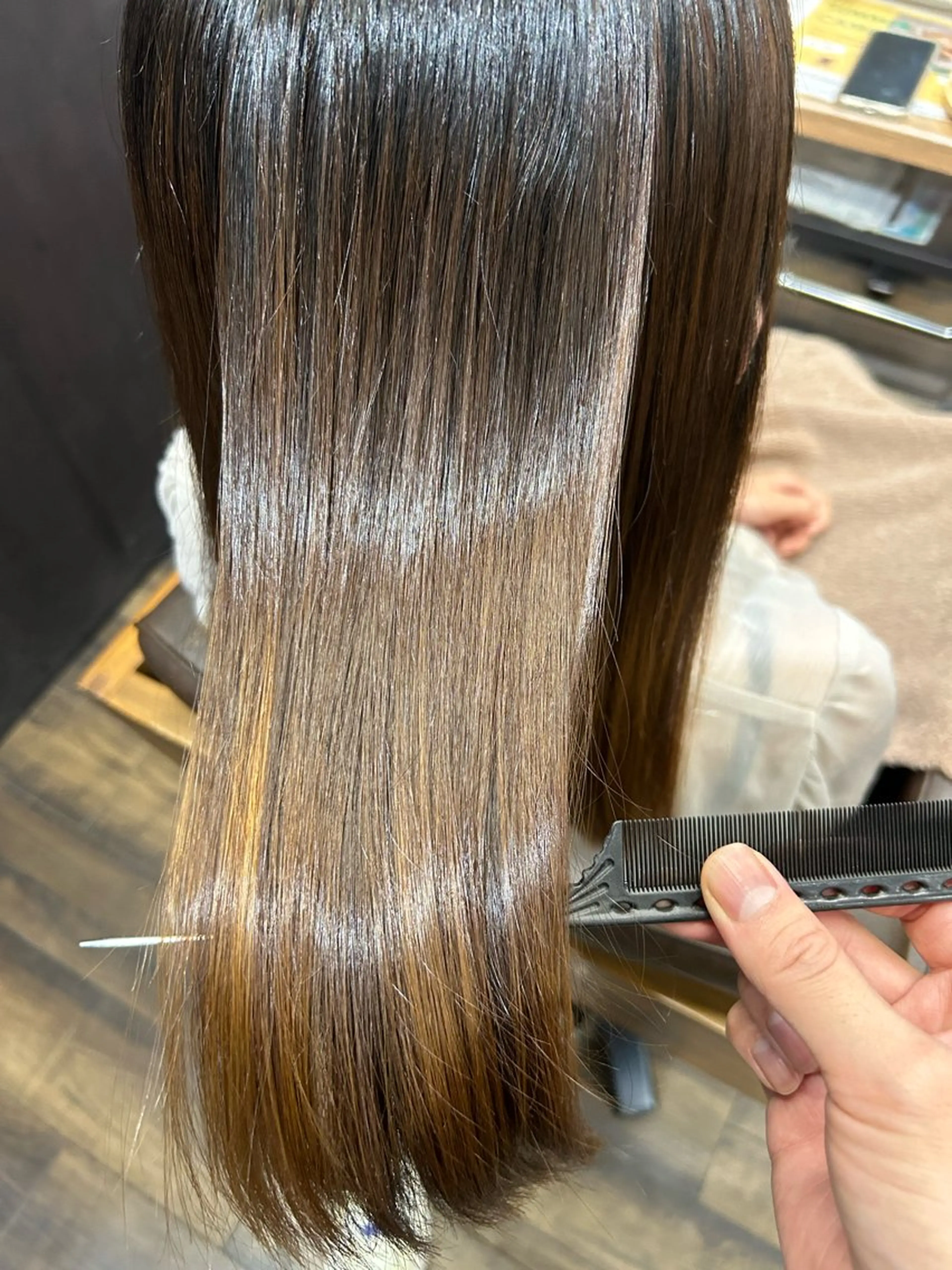 セミロング 縮毛矯正 フルヤ タクミのヘアスタイル