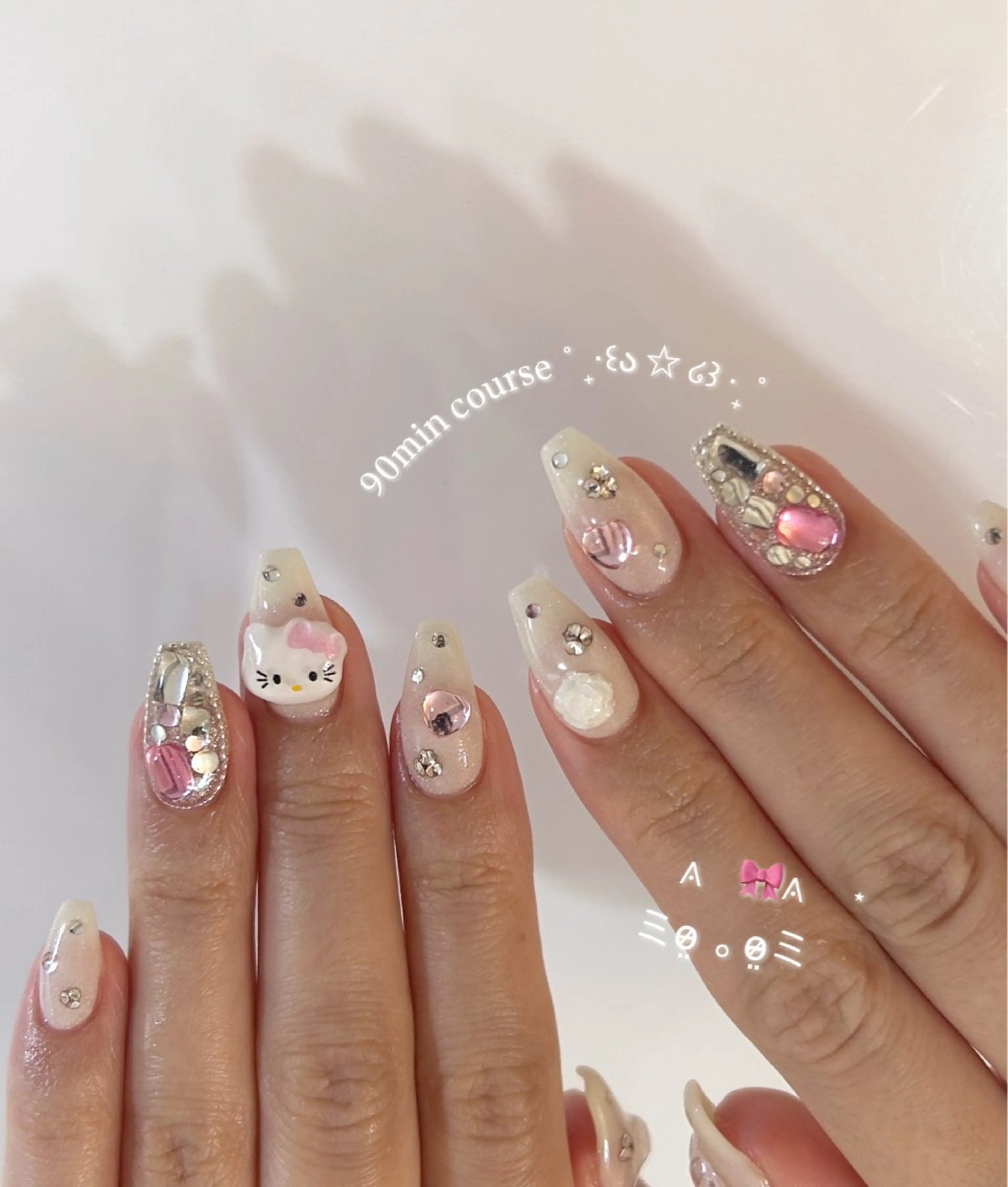 ネイル ハンドネイル ViViA momokaのネイルデザイン