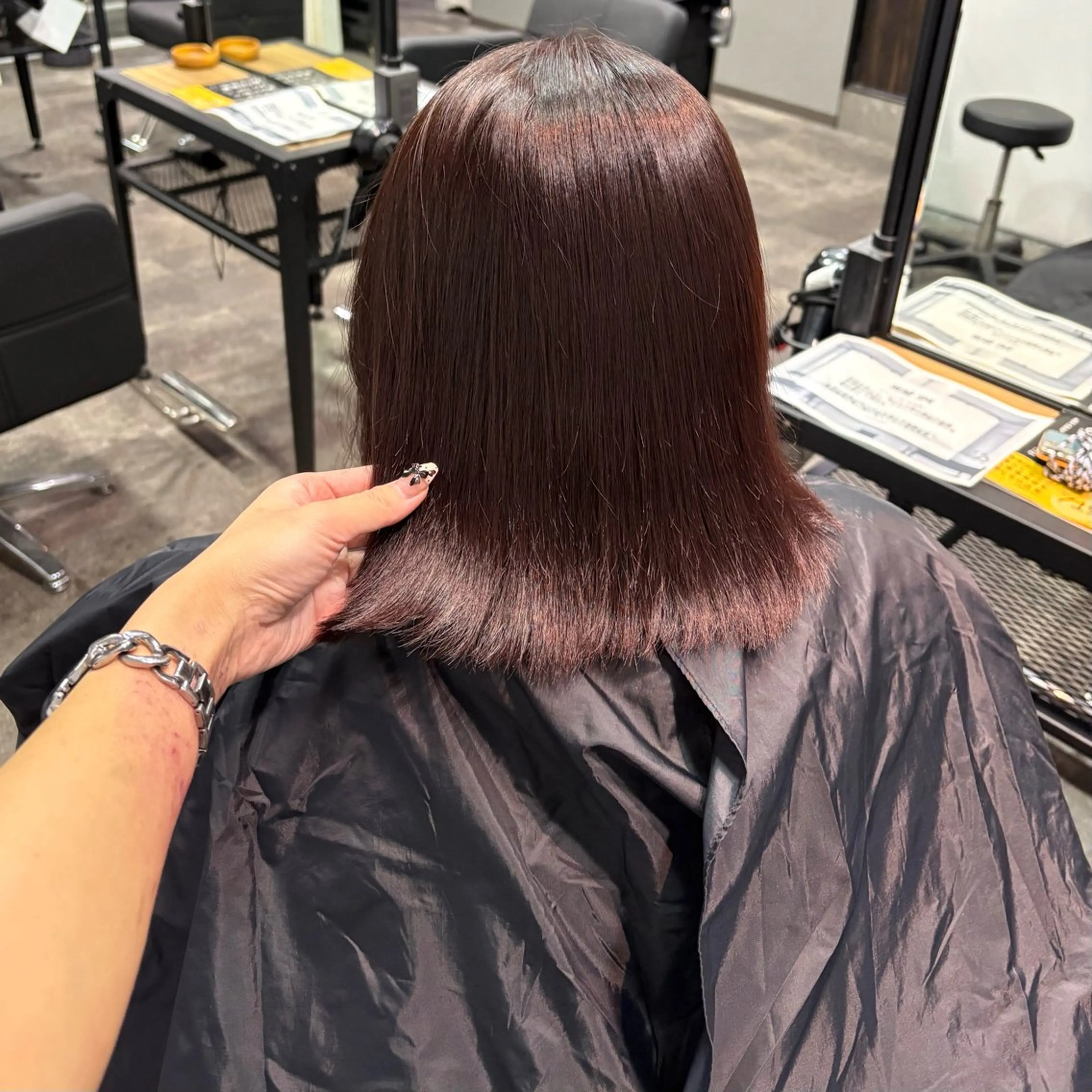 ショート カラー 黒髪 ブリーチ ブラウンカラー ダブルカラー ピンクカラー 浜松/メンズサロン/ Yuna🐈‍⬛🫧のヘアスタイル