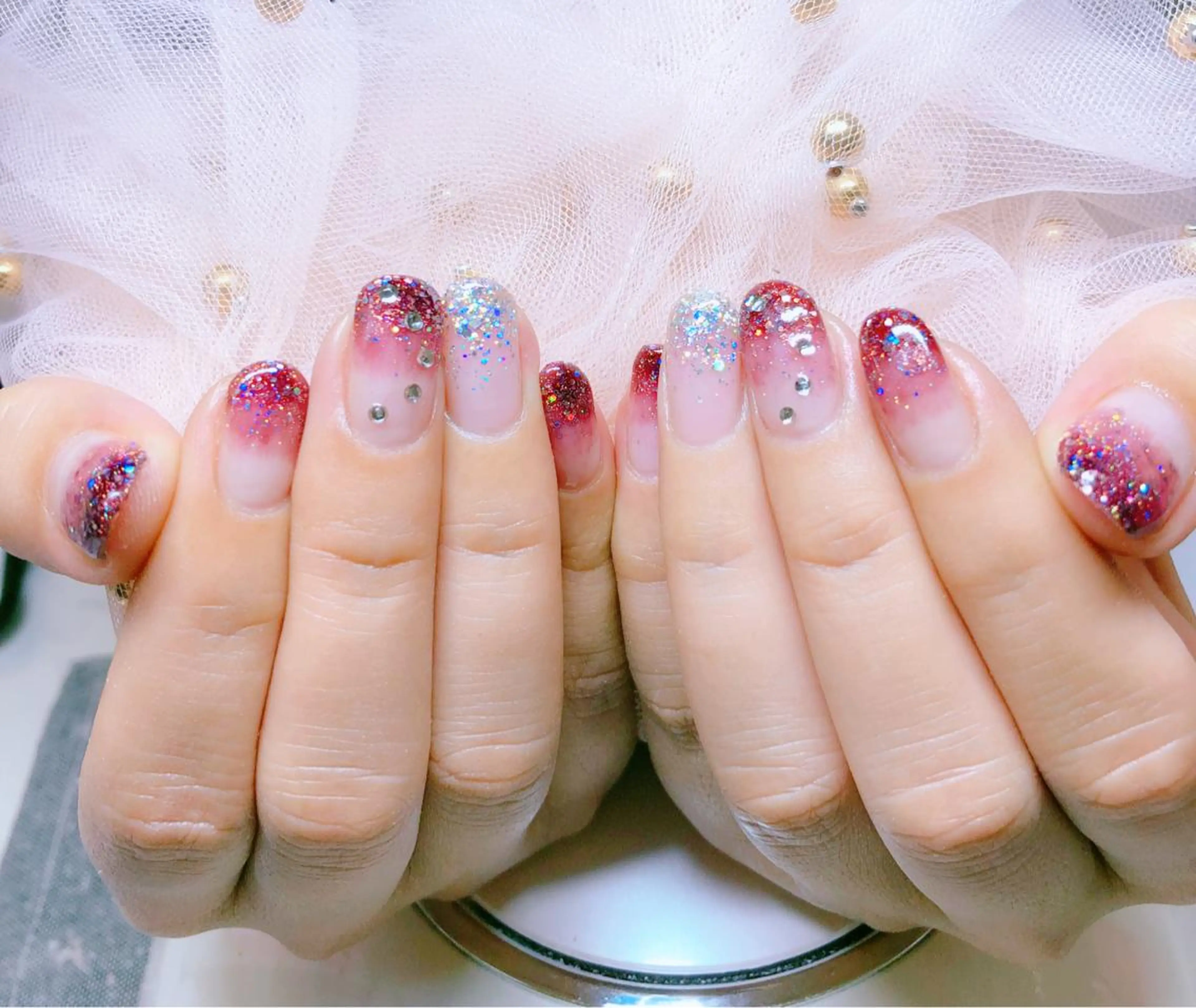 ネイル ハンドネイル マジック ミラーのネイルデザイン