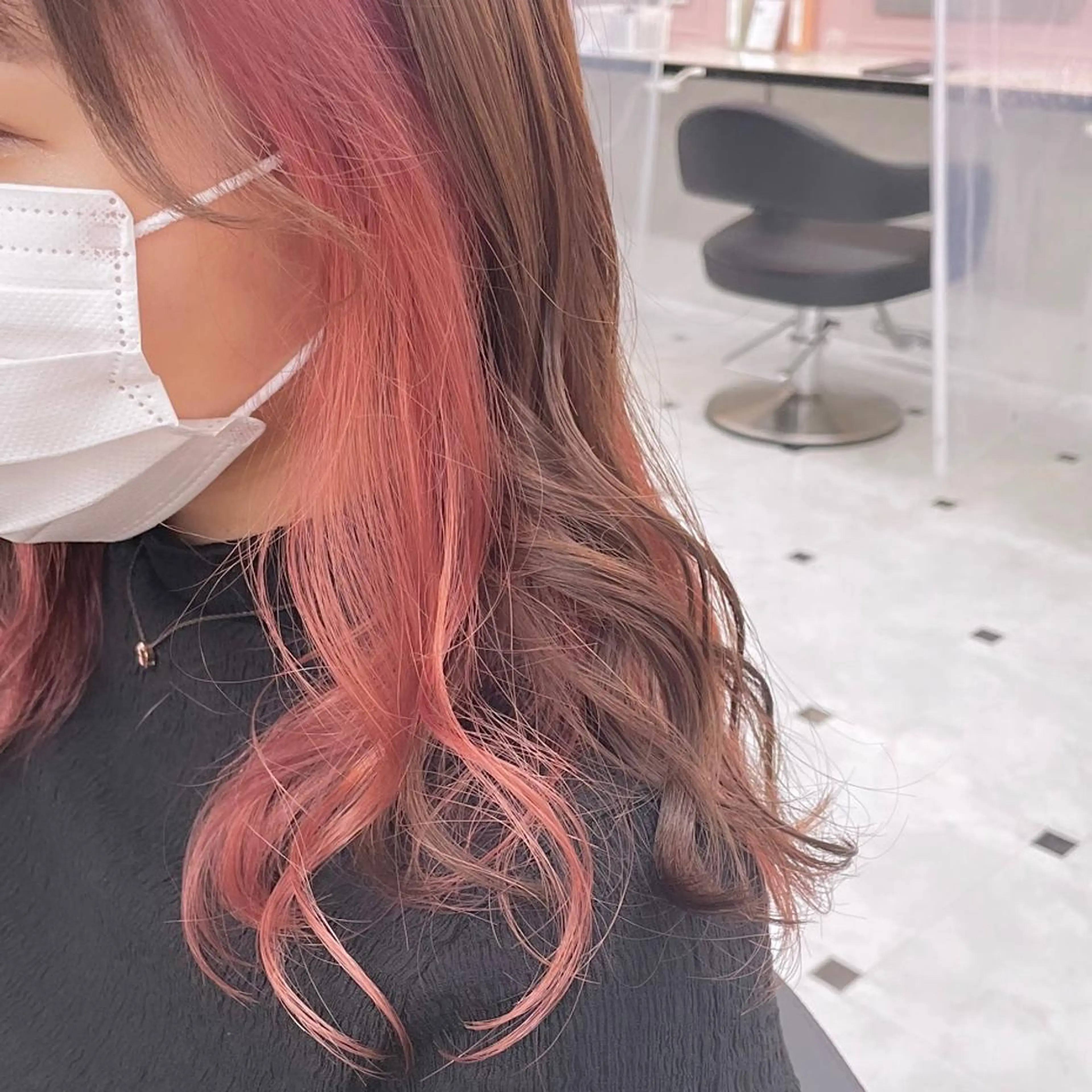 セミロング カラー マツエク・マツパ 🩰透明感カラー♡ UTA🩰のヘアスタイル