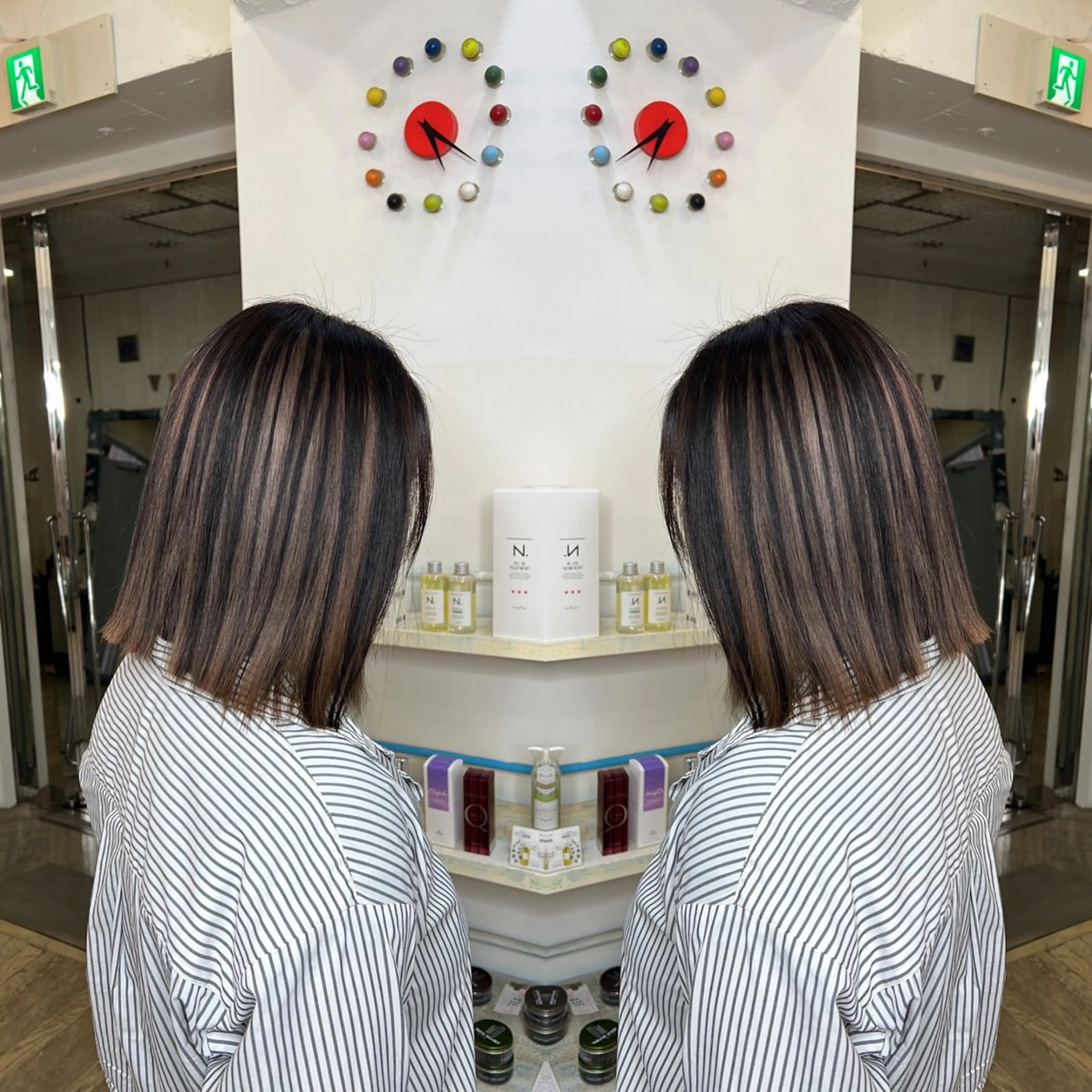 ミディアム カラー ハイライト/レイヤー /ハイトーン/AOIのヘアスタイル