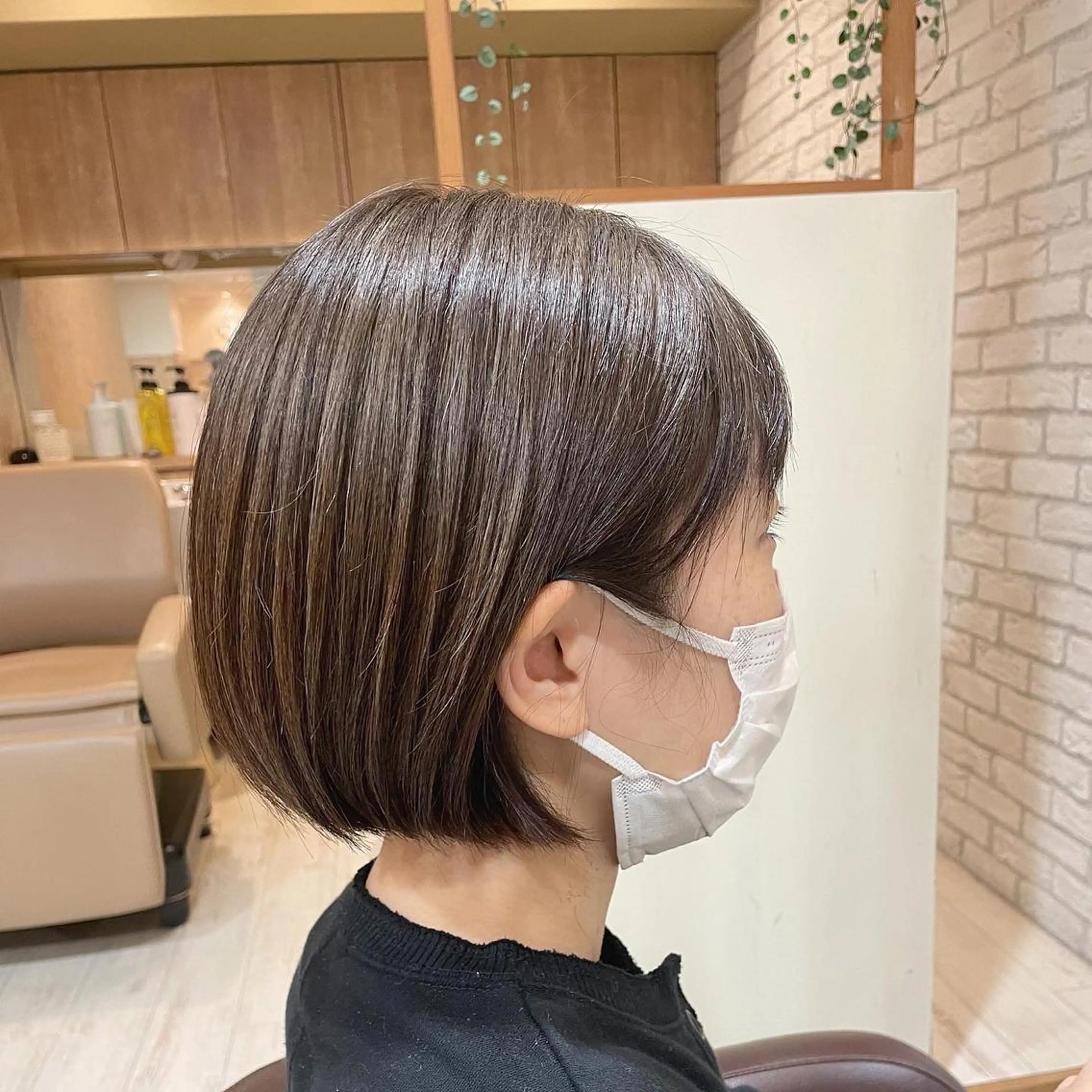 ショート カラー グレージュ ハイライトカラー ハイライト カット ヘアカラー トリートメント 清水 有実子のヘアスタイル