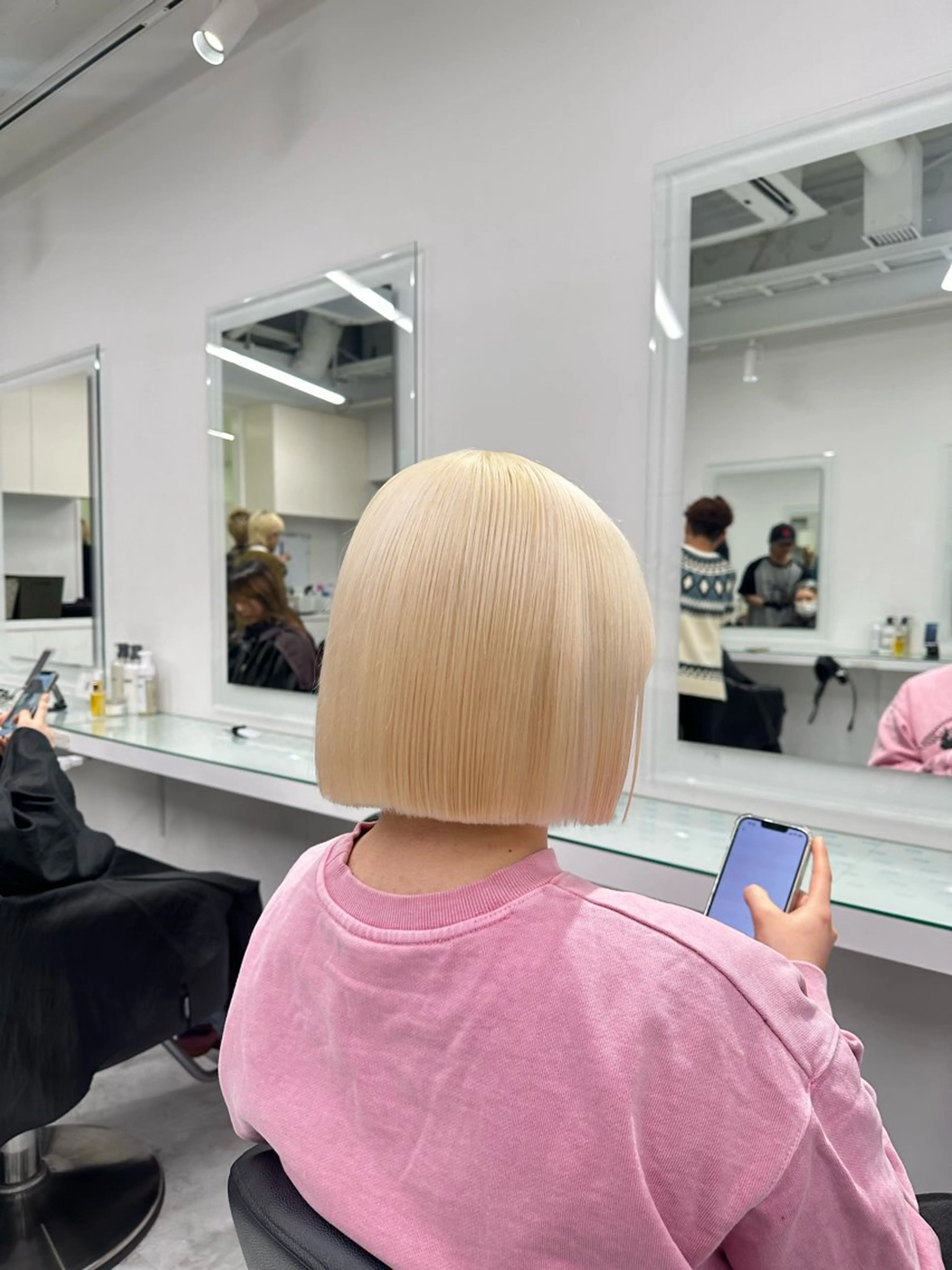 ミディアム カラー カット ヘアカラー トリートメント ヘッドスパ ヘアセット ❄最強かわいいカラー ❄️MINA❄️のヘアスタイル