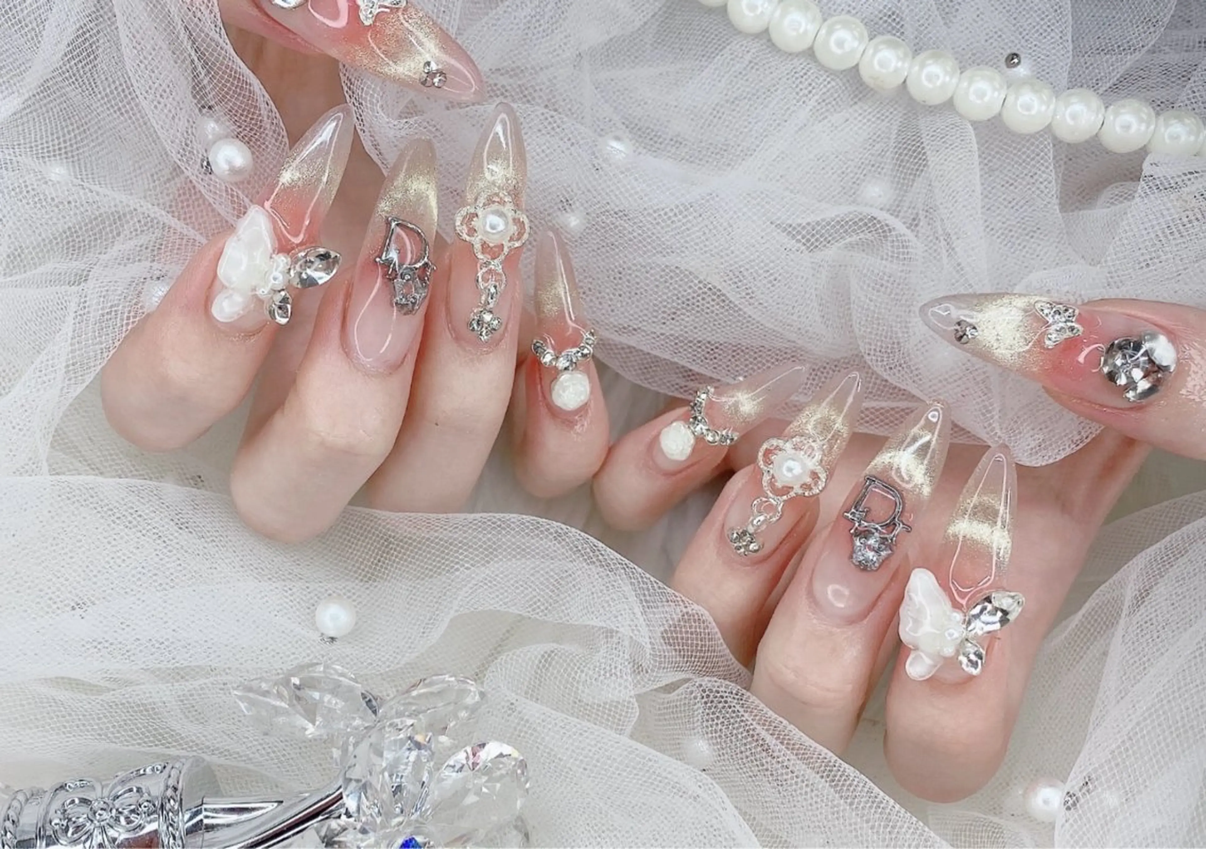 ネイル R salonのネイルデザイン