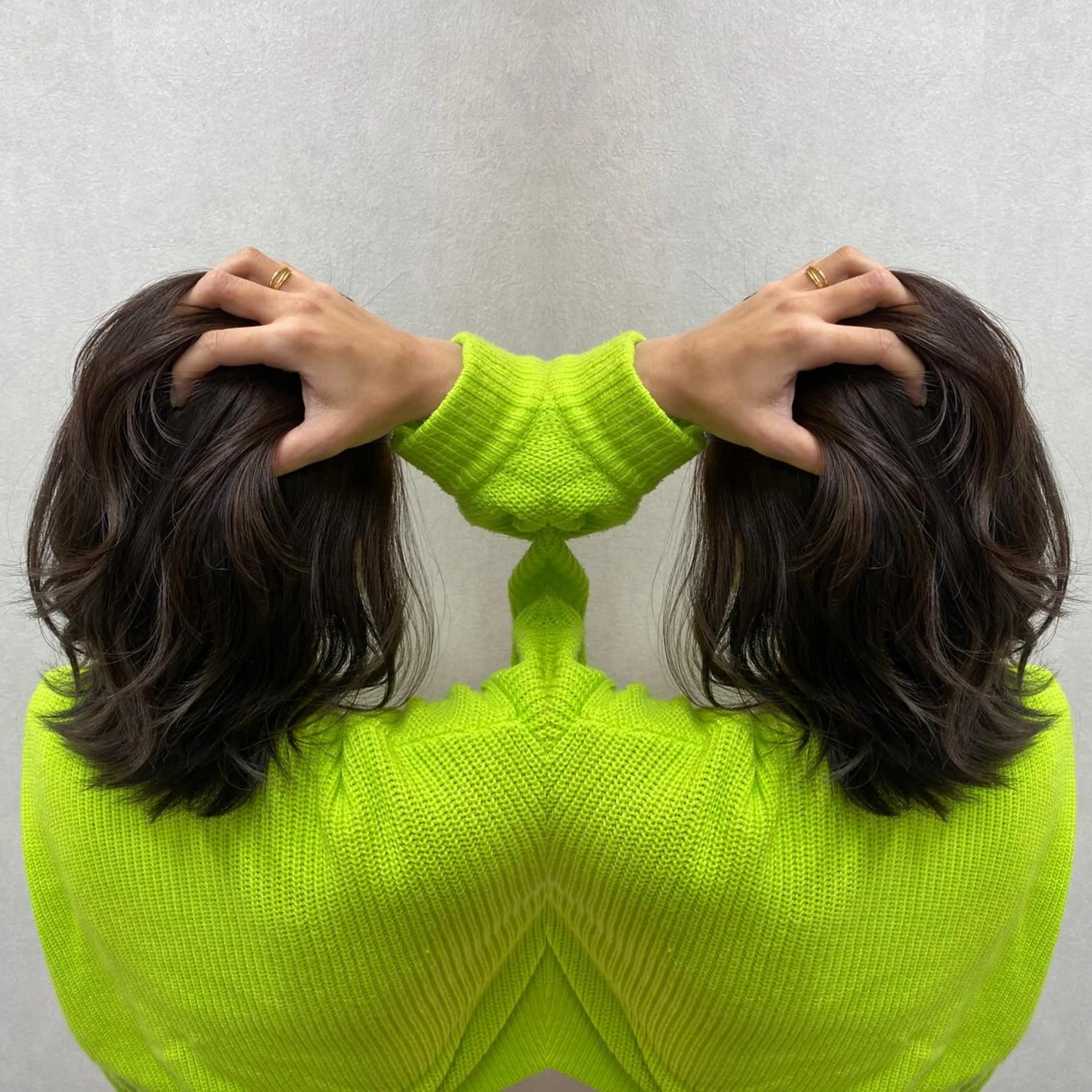 セミロング カラー tocca 💜石田愛結💜のヘアスタイル