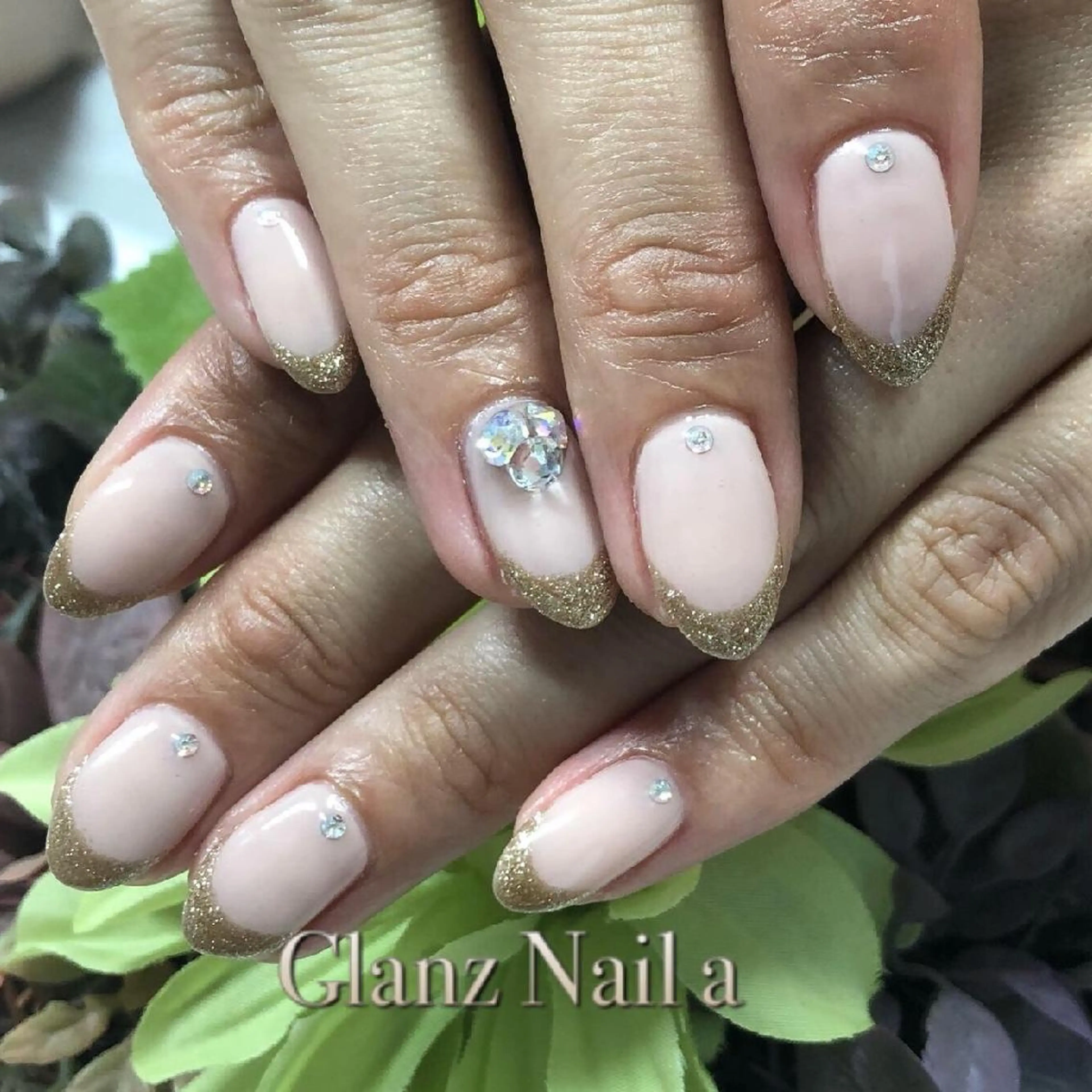 ネイル フレンチネイル ラメ(グリッター) Glanz  Nail aのネイルデザイン