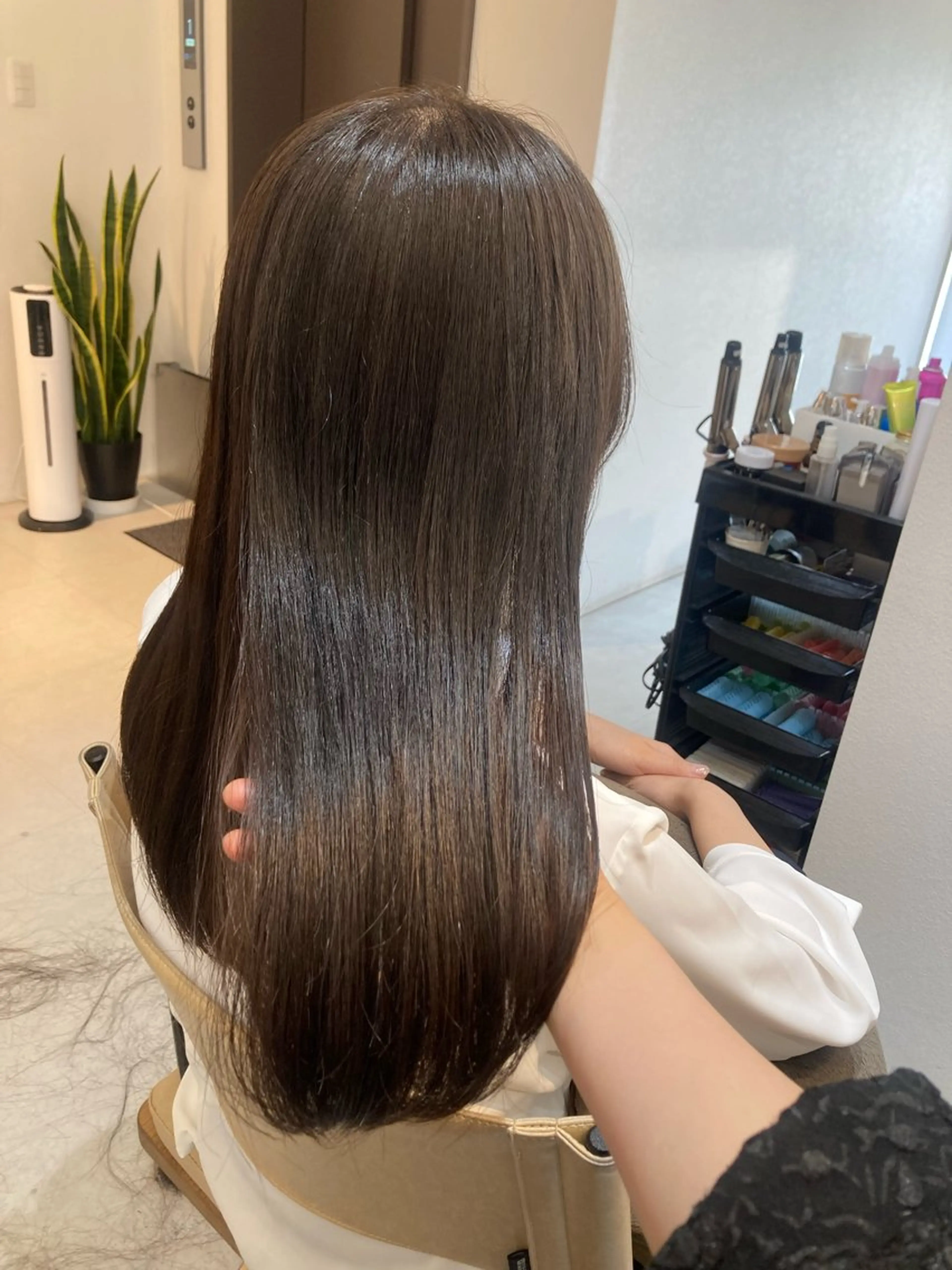 ロング カット ヘアカラー トリートメント ✨色持ちの良い艶 カラー✨蟹江真世のヘアスタイル