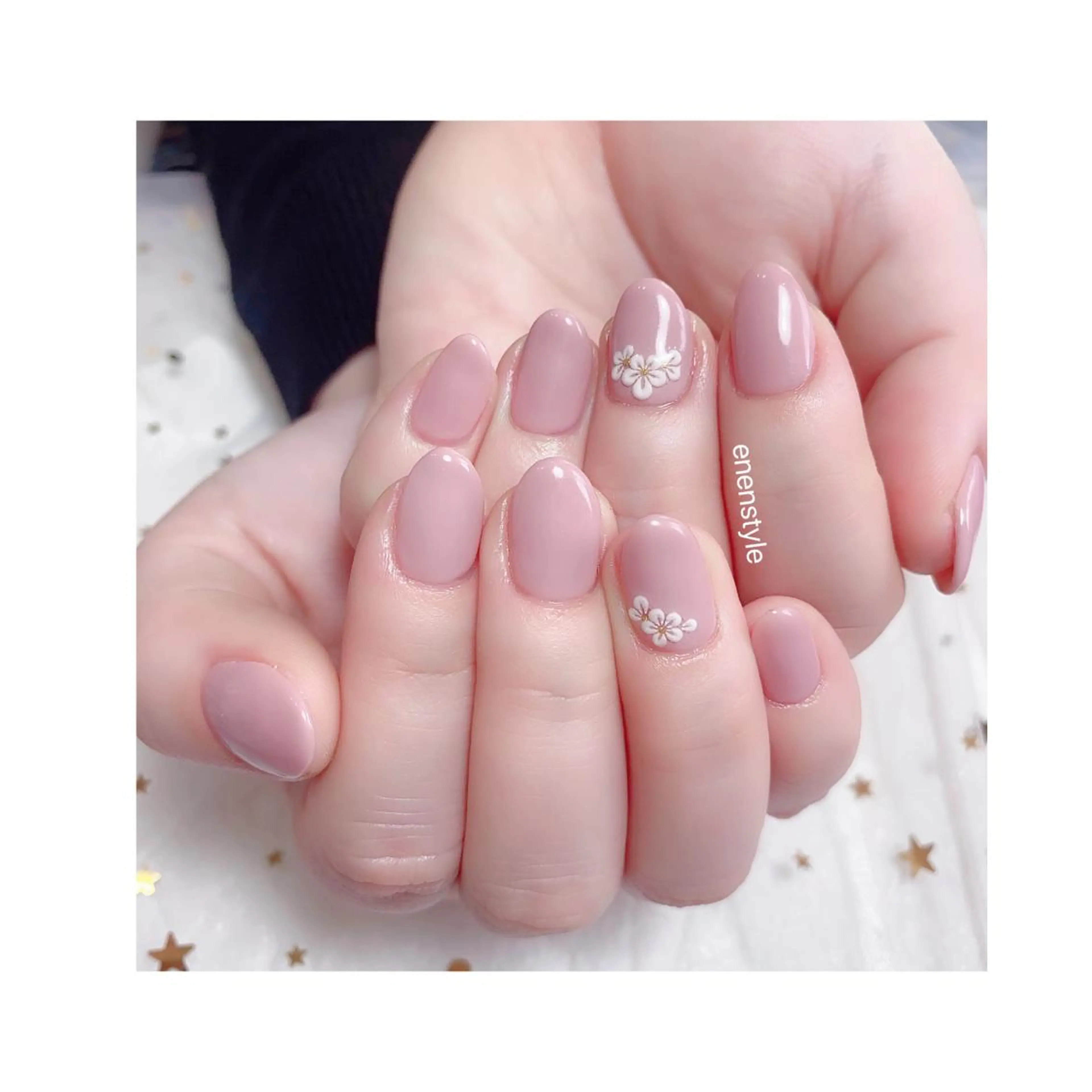 ショート ネイル ジェルネイル ニュアンスネイル オフィスネイル ワンカラーネイル パラジェル 👑enen style👑のネイルデザイン