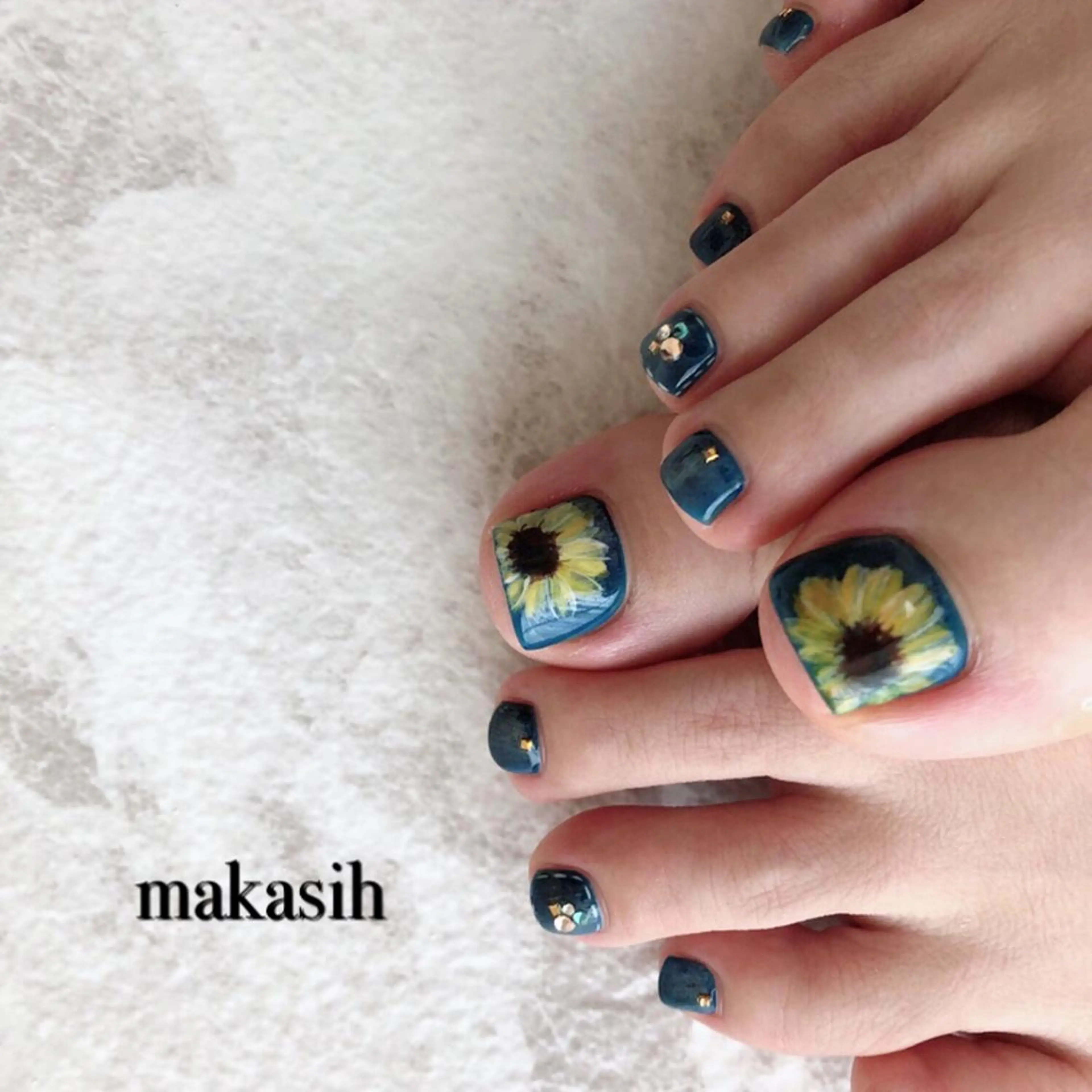 ネイル フットネイル 夏ネイル 濱田 美菜子のエステ・リラクイメージ