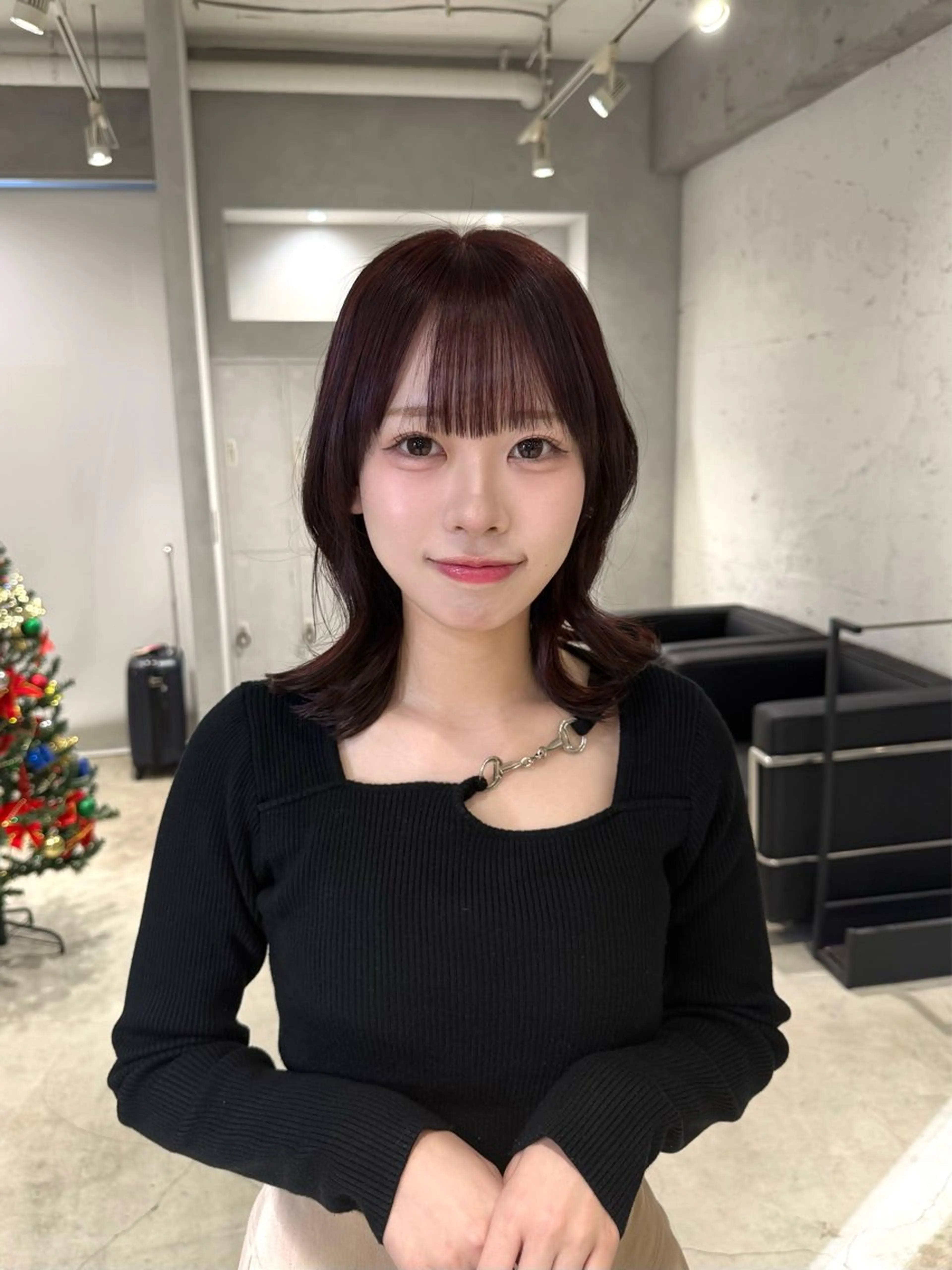 ミディアム あんな🦋レイヤー カット/透明感カラーのヘアスタイル