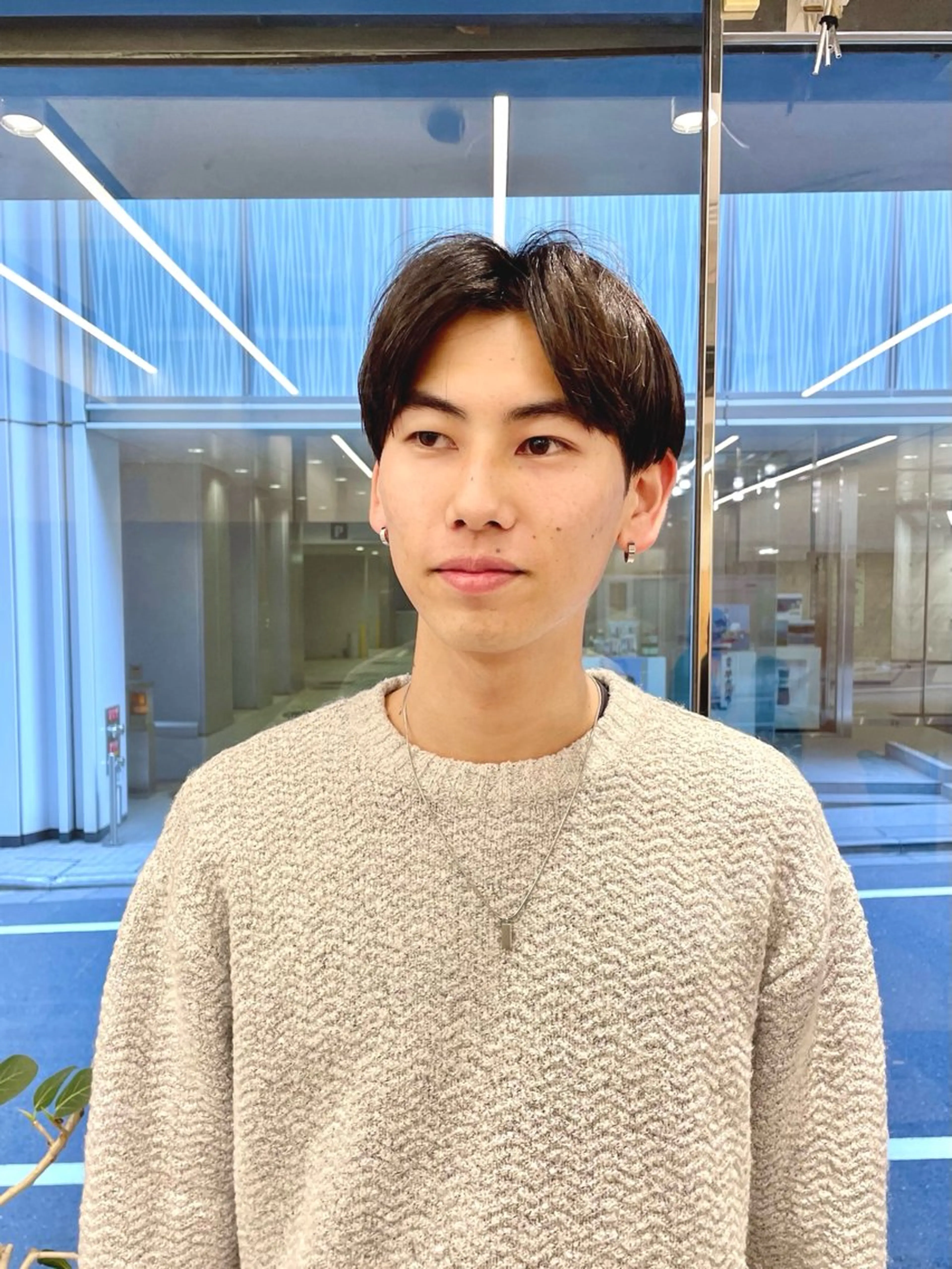 ショート メンズ カット・ダブルカラー TAIGAのヘアスタイル