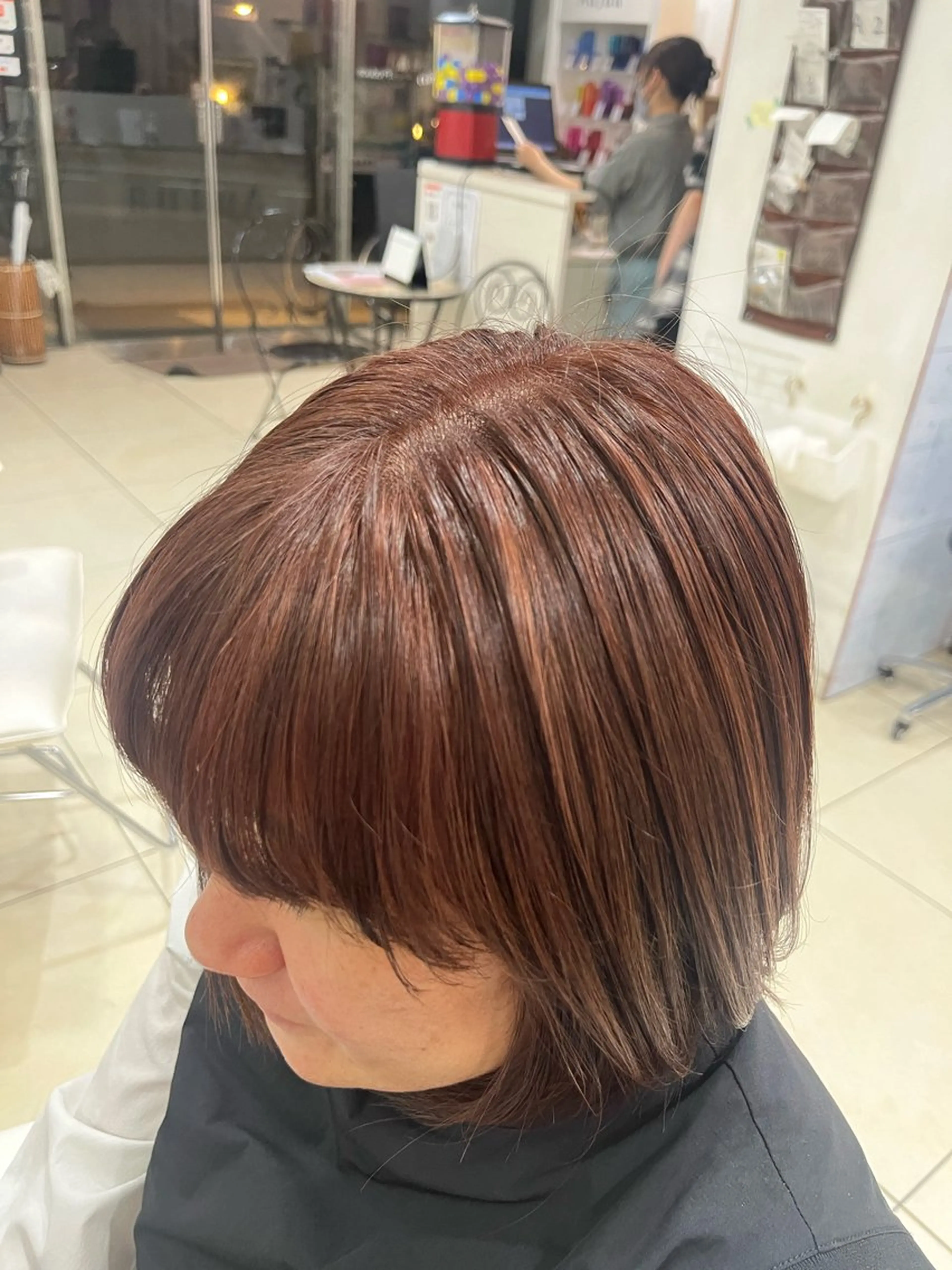 ショート カラー ハイライトカラー ハイライト カット ヘアカラー 🤎ベージュカラー/ 髪質改善/山岸🤎のヘアスタイル