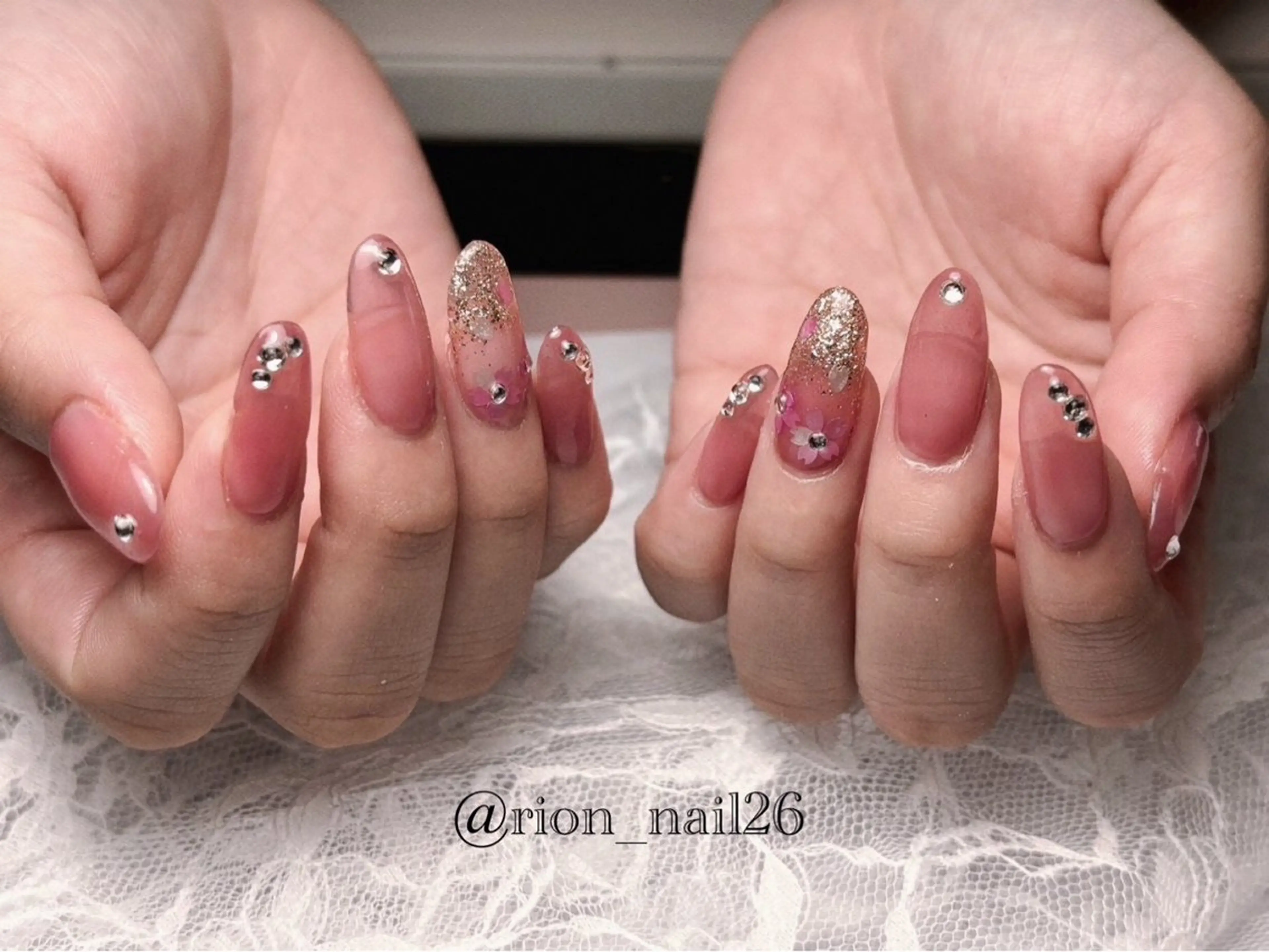 ネイル ハンドネイル S. Rionのネイルデザイン