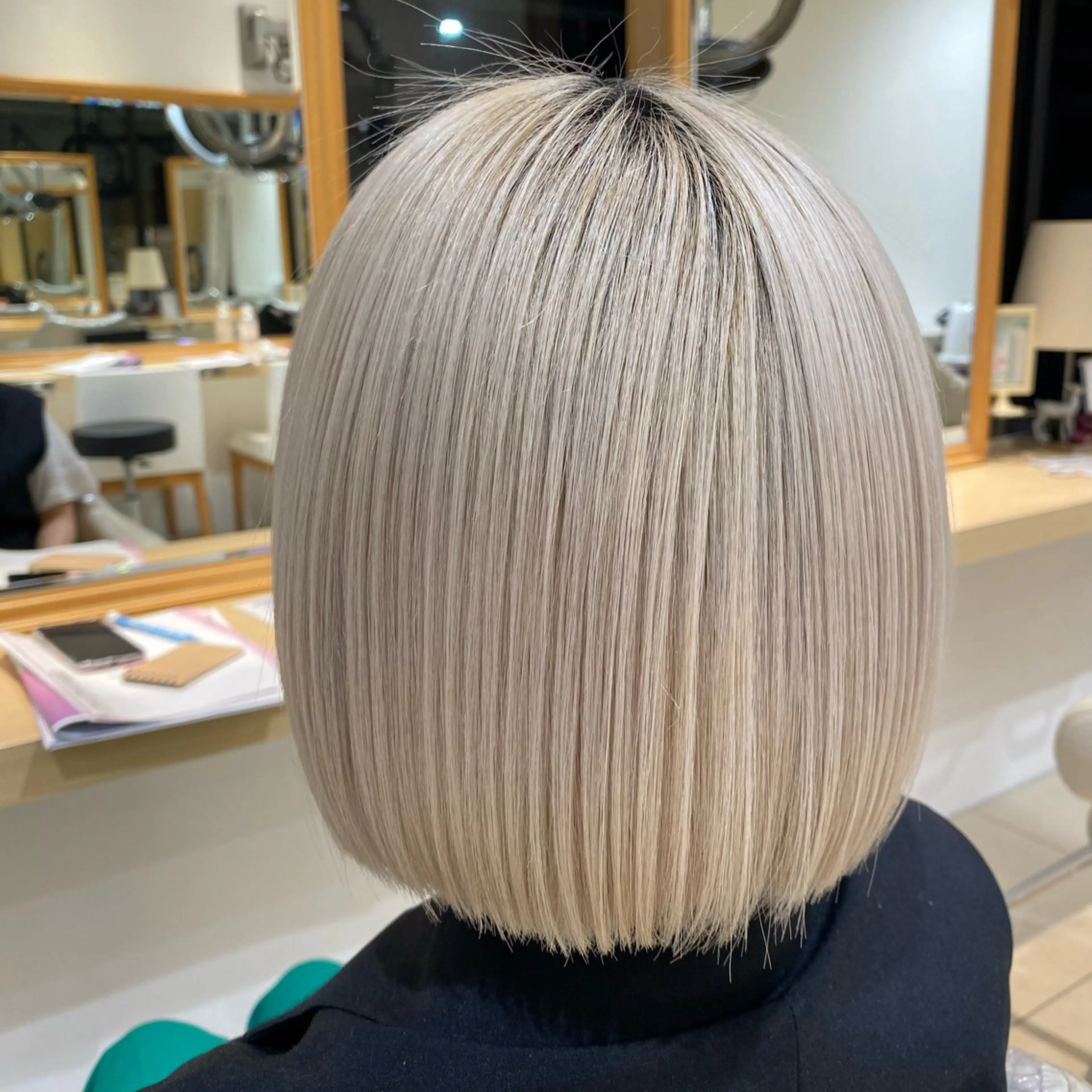 ショート カラー カット ヘアカラー トリートメント 低ダメージ施術/ 🐮牛木 史裕🐮のヘアスタイル