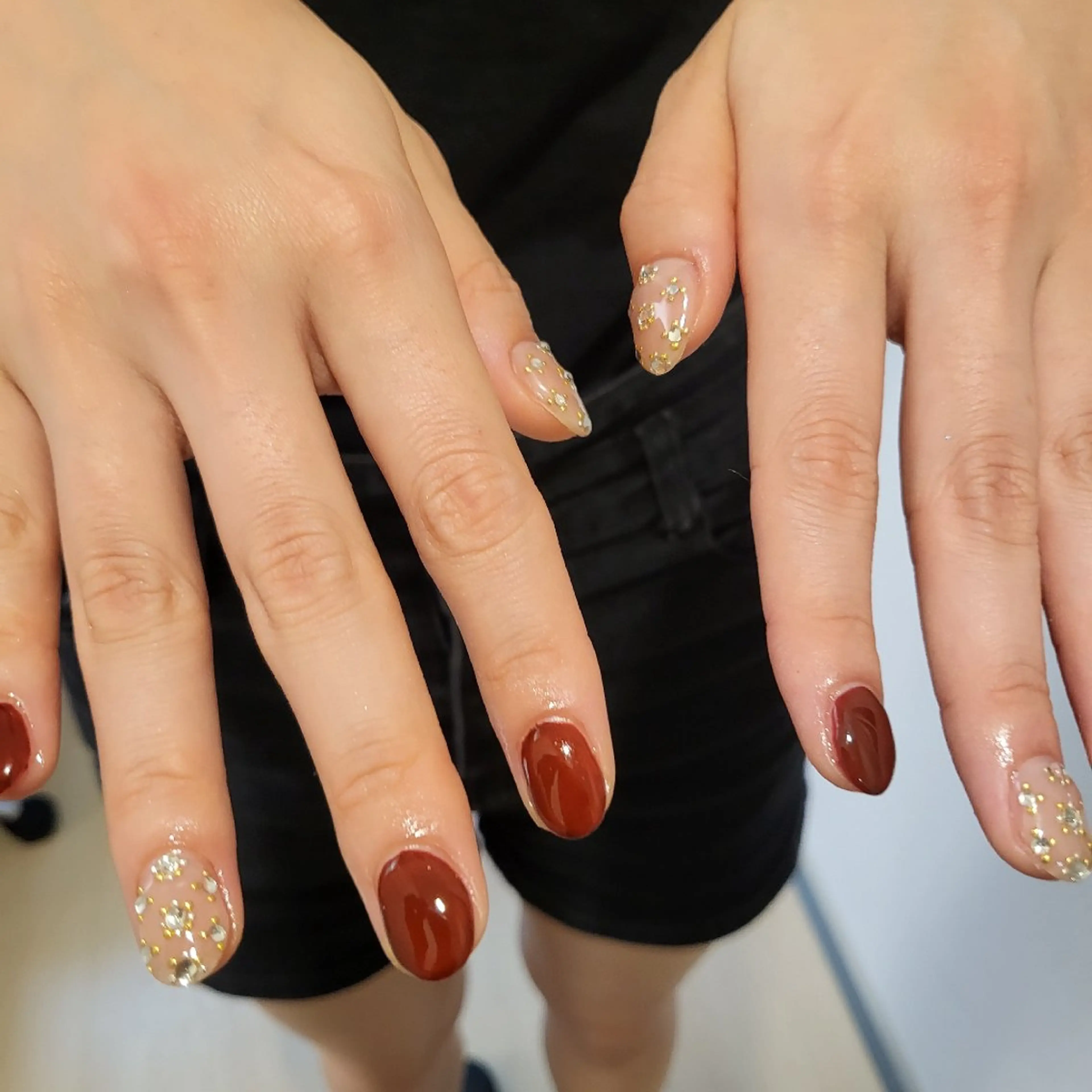 ネイル ハンドネイル フットネイル ハンドケア ChouChou  NAILSALONのネイルデザイン