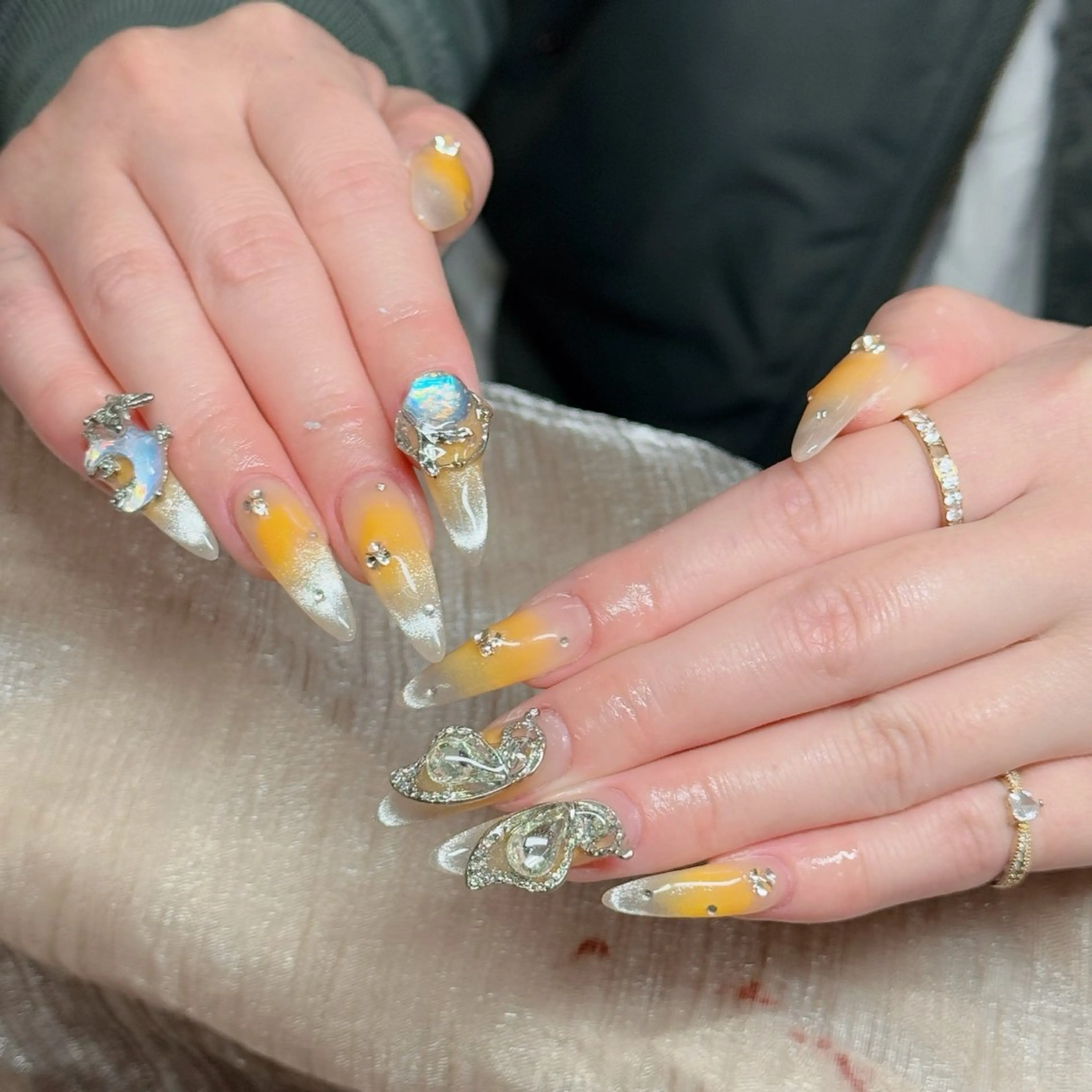 ネイル フットネイル フレンチネイル グラデーション 韓国ネイル ロングネイル Hani Nail XUKAのネイルデザイン