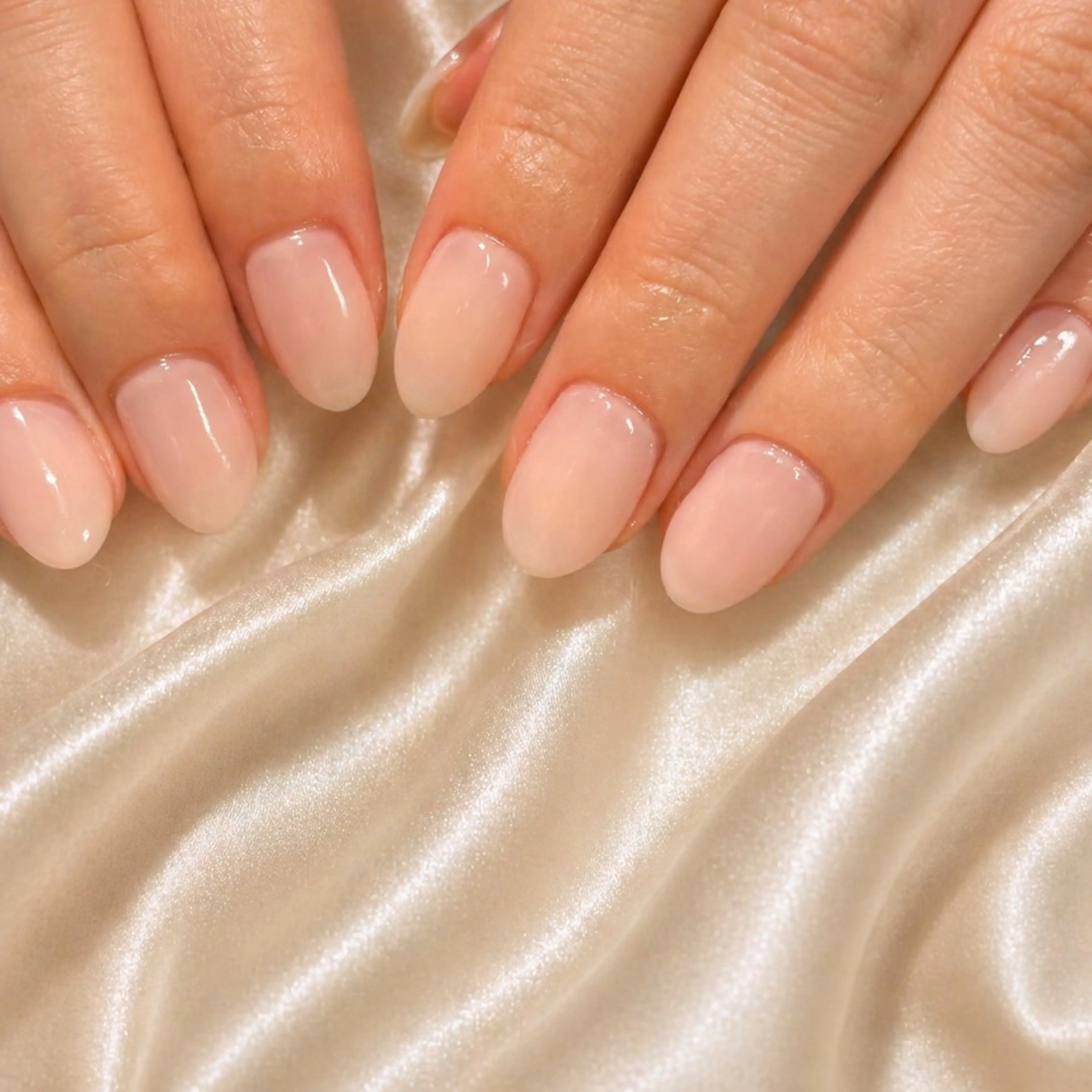 ネイル ワンカラーネイル ハンドネイル モデル募集🍑渋谷 Nanamiのネイルデザイン