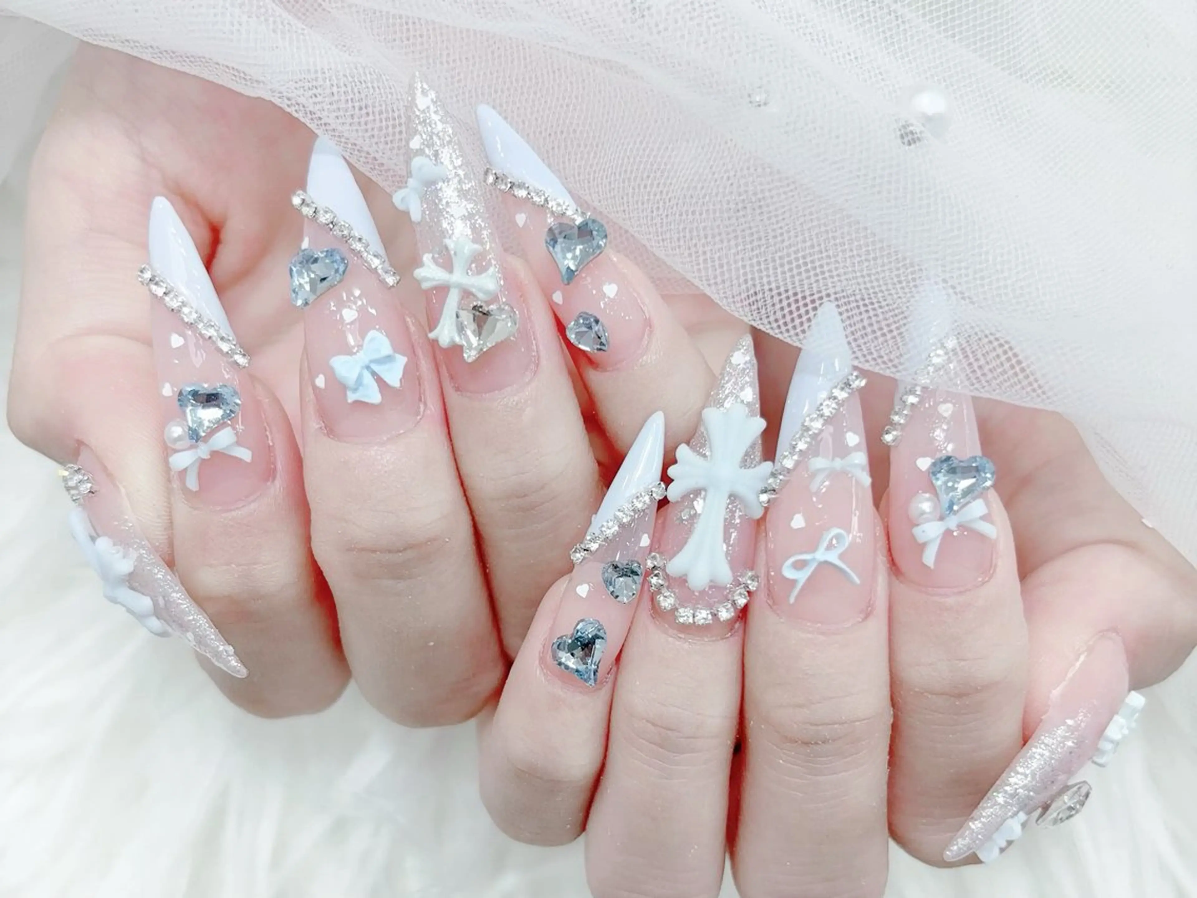 ネイル 成人式 マグネットネイル 大理石ネイル(マーブル) リボン 夏ネイル ハンドネイル MoMoA Nail ネイル長さ出し専門店のネイルデザイン