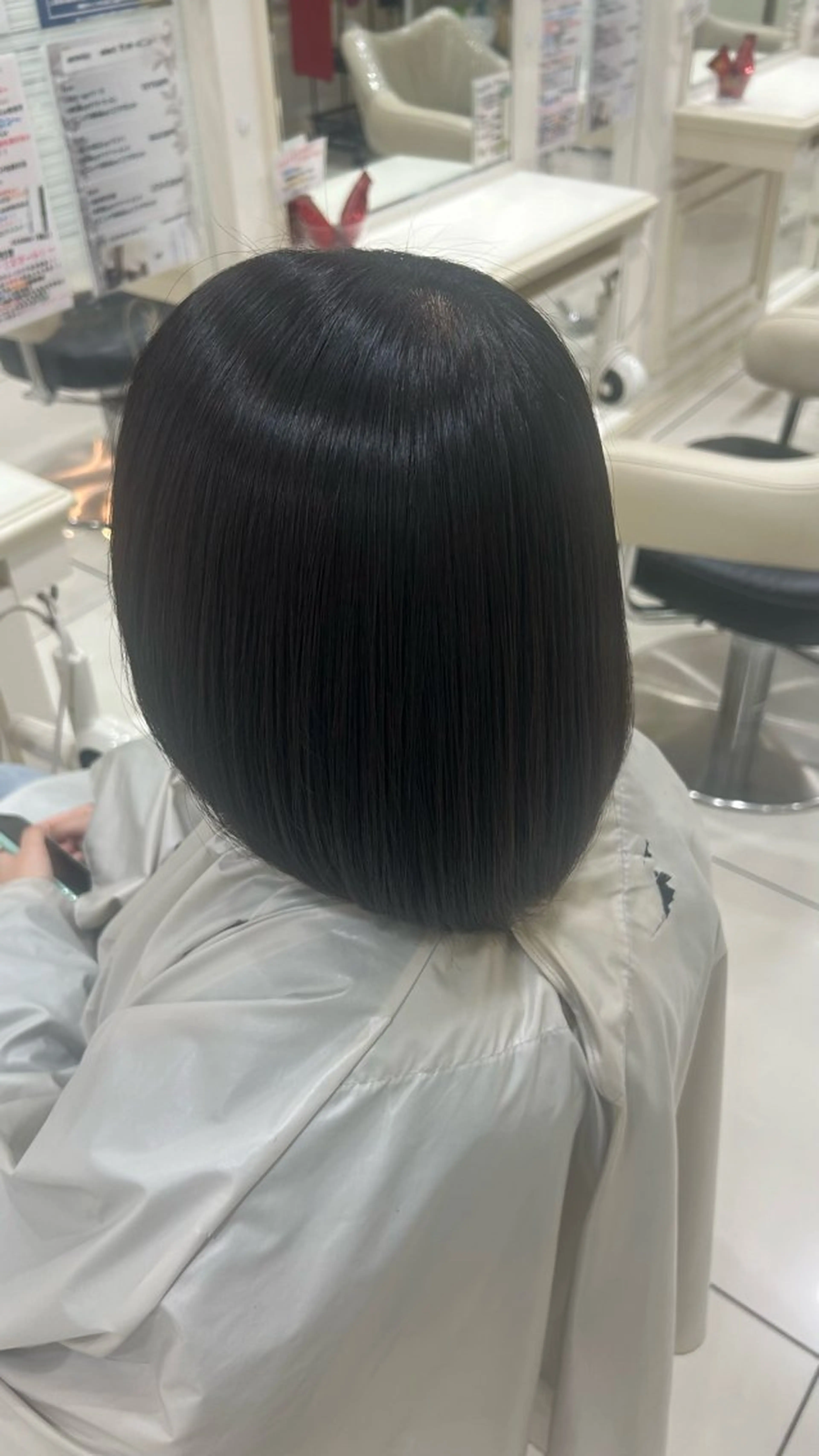 ショート ボブ 縮毛矯正 中山 美里のヘアスタイル