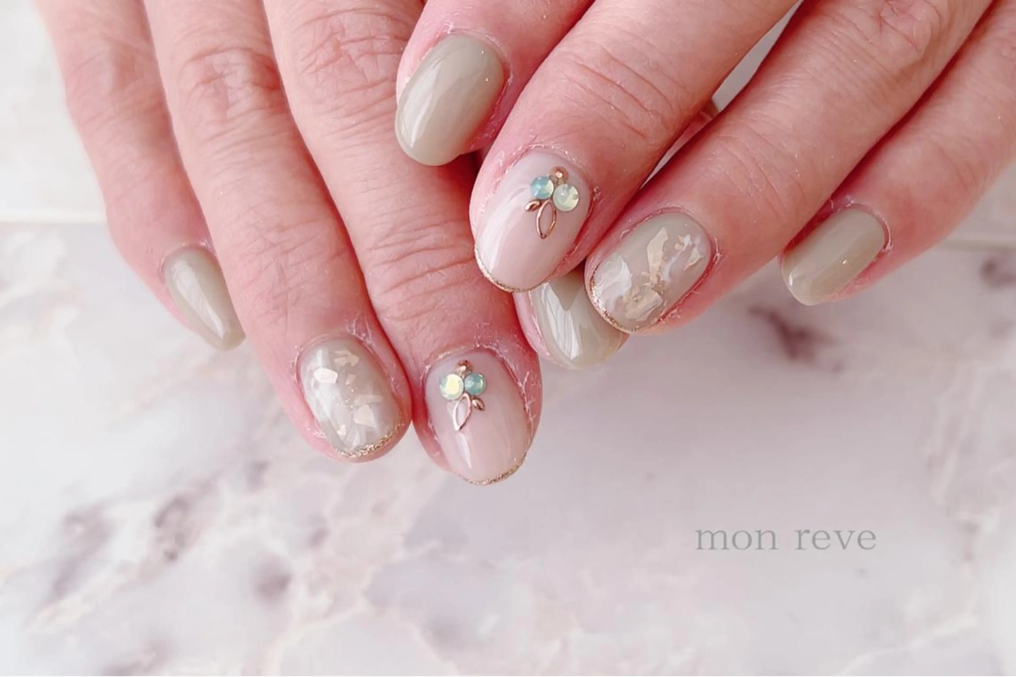 ネイル mon reve所属・mon reveのネイルデザイン