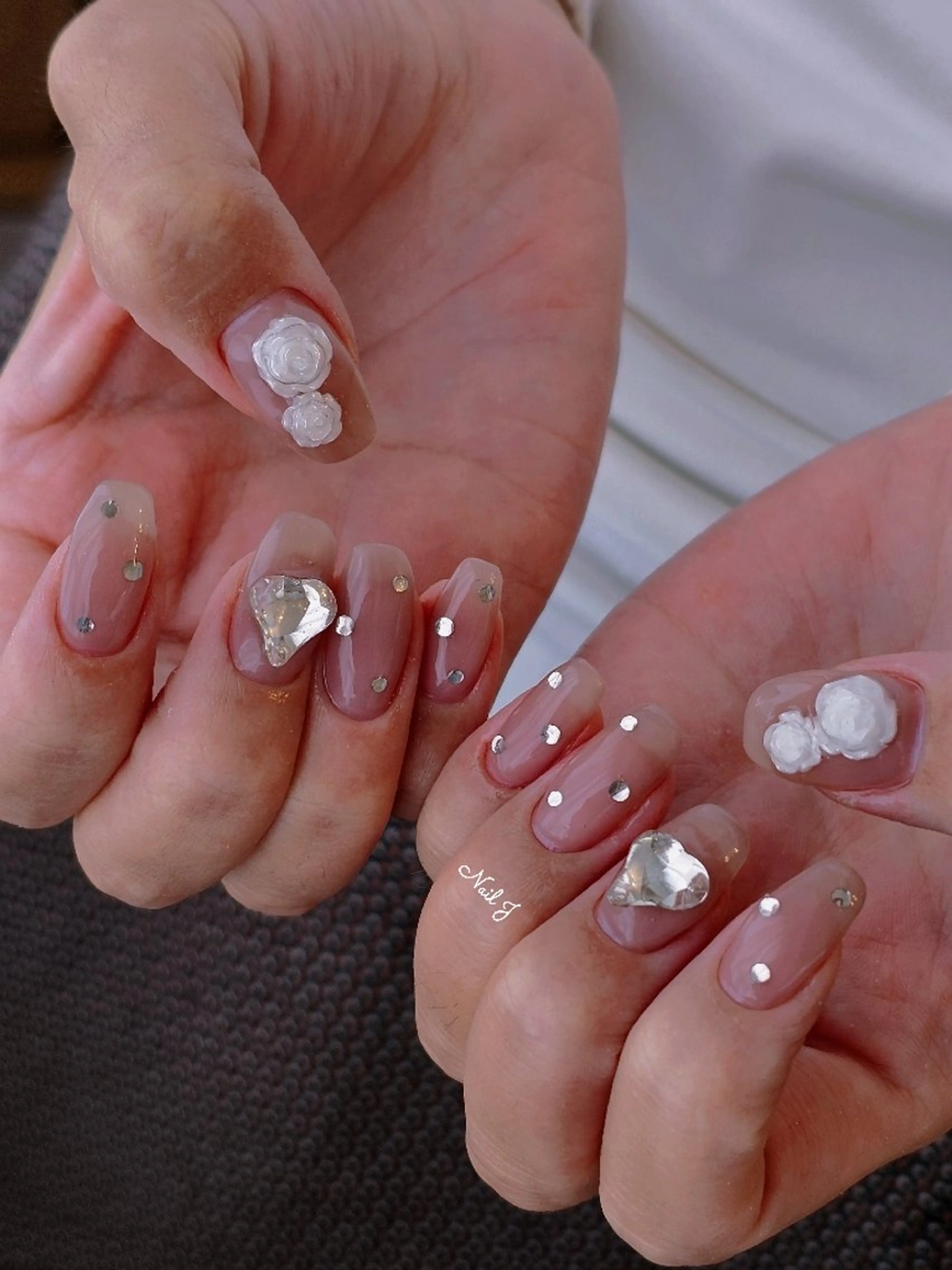 ネイル 持ち込み ハンドネイル Nail Jのネイルデザイン