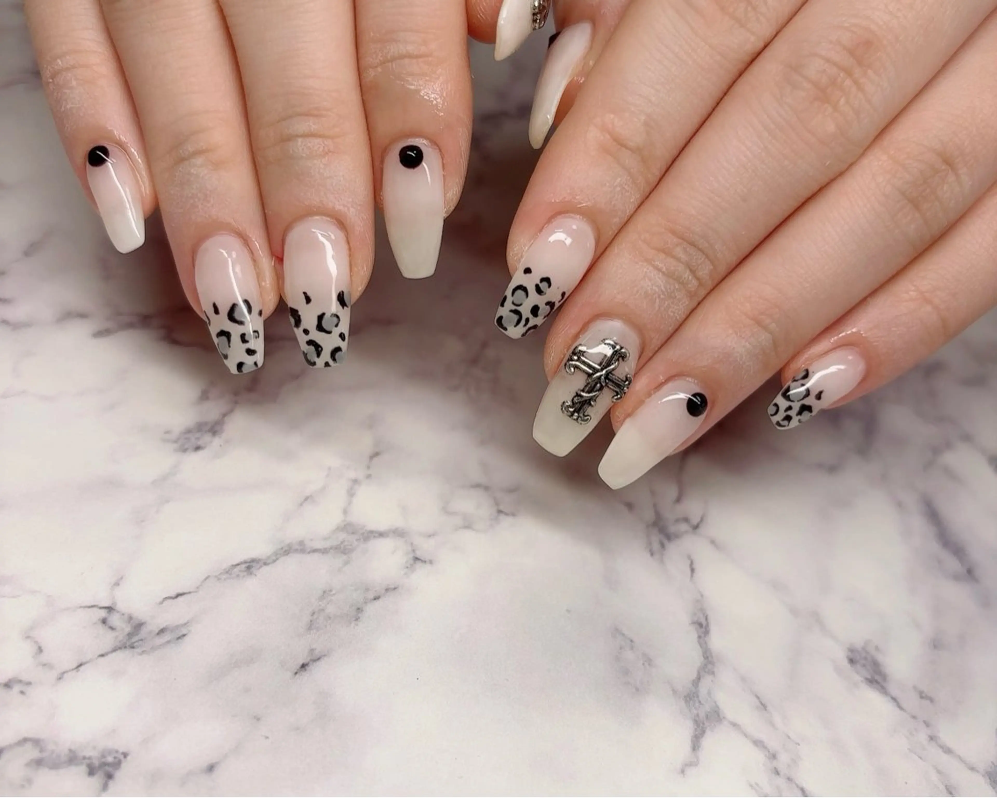 ネイル 持ち込み ハンドネイル Nail_by N1のネイルデザイン