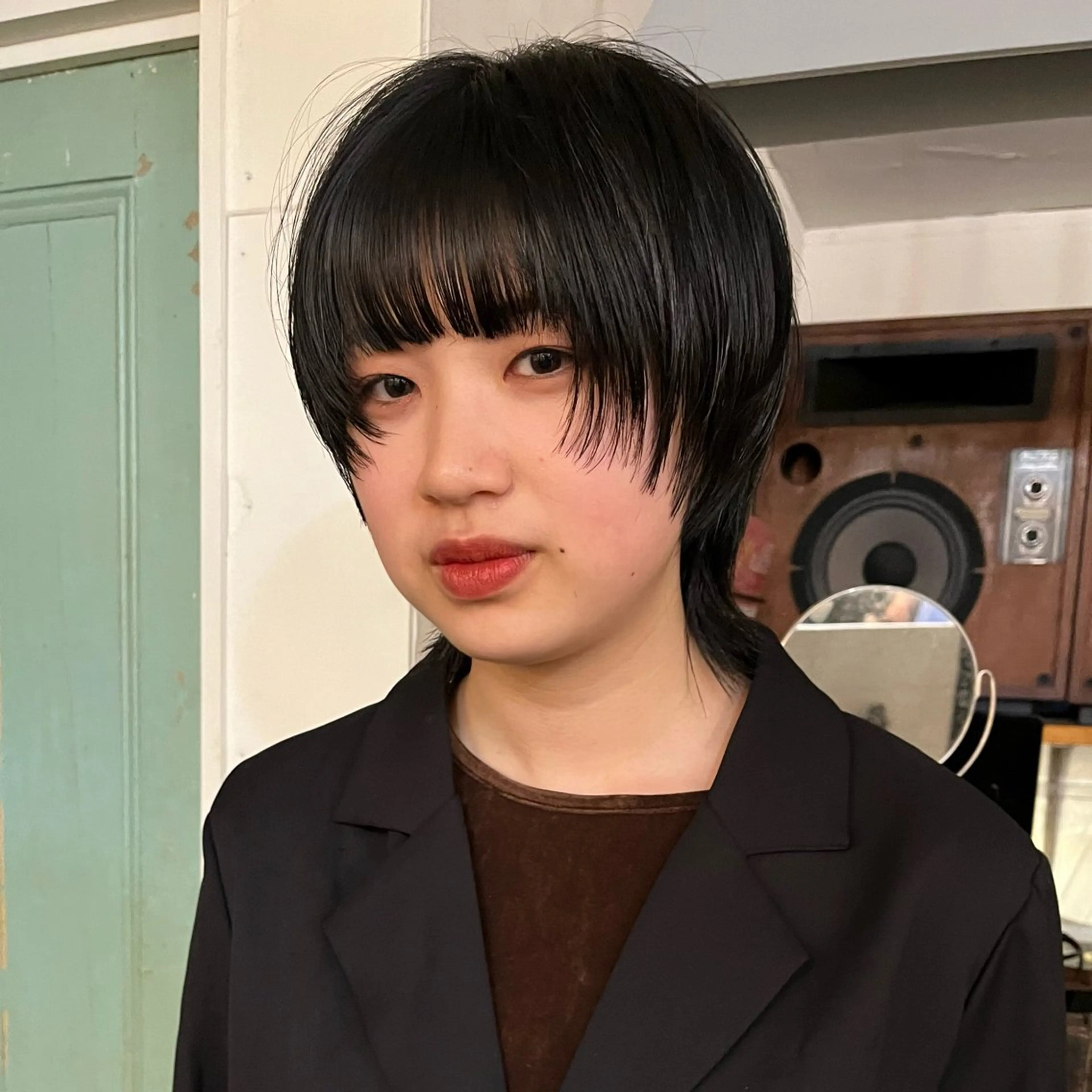 ミディアム ウルフカット ブリーチなし/透明感 /ショート/大世のヘアスタイル