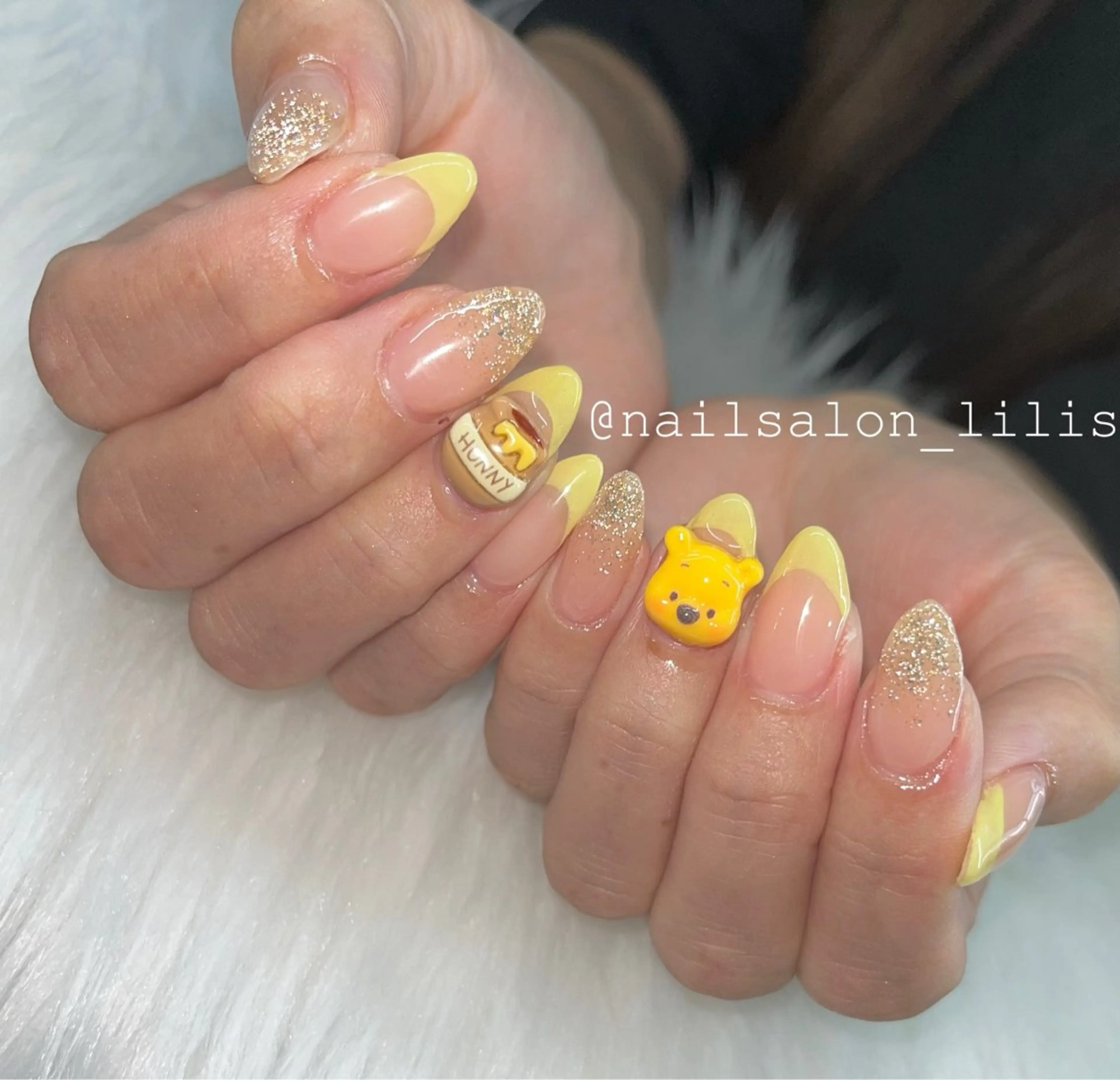 ネイル フラッシュネイル ハンドネイル nailsalon Lilisのネイルデザイン