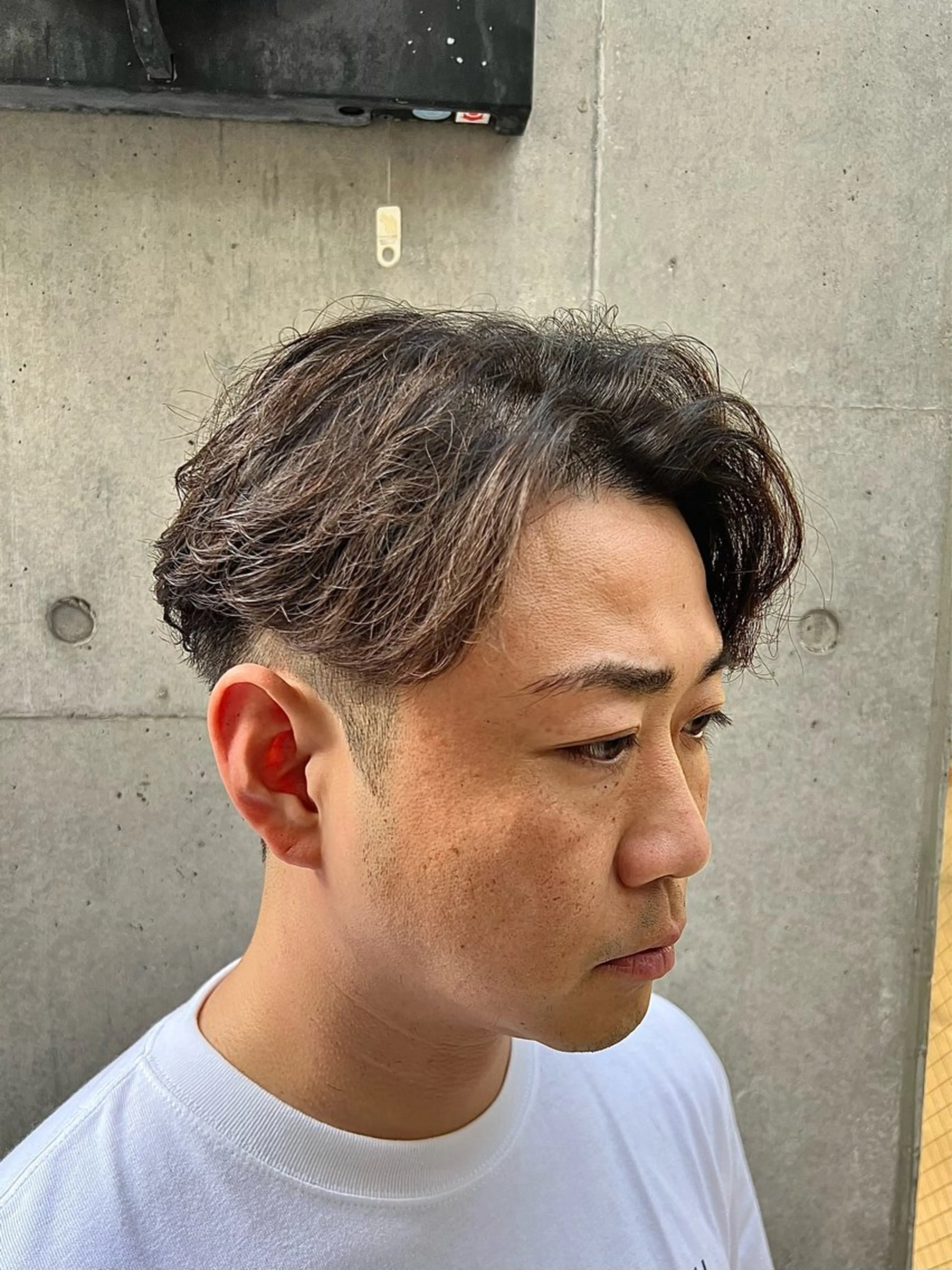 ショート パーマ メンズ 豊崎 佑輔のヘアスタイル
