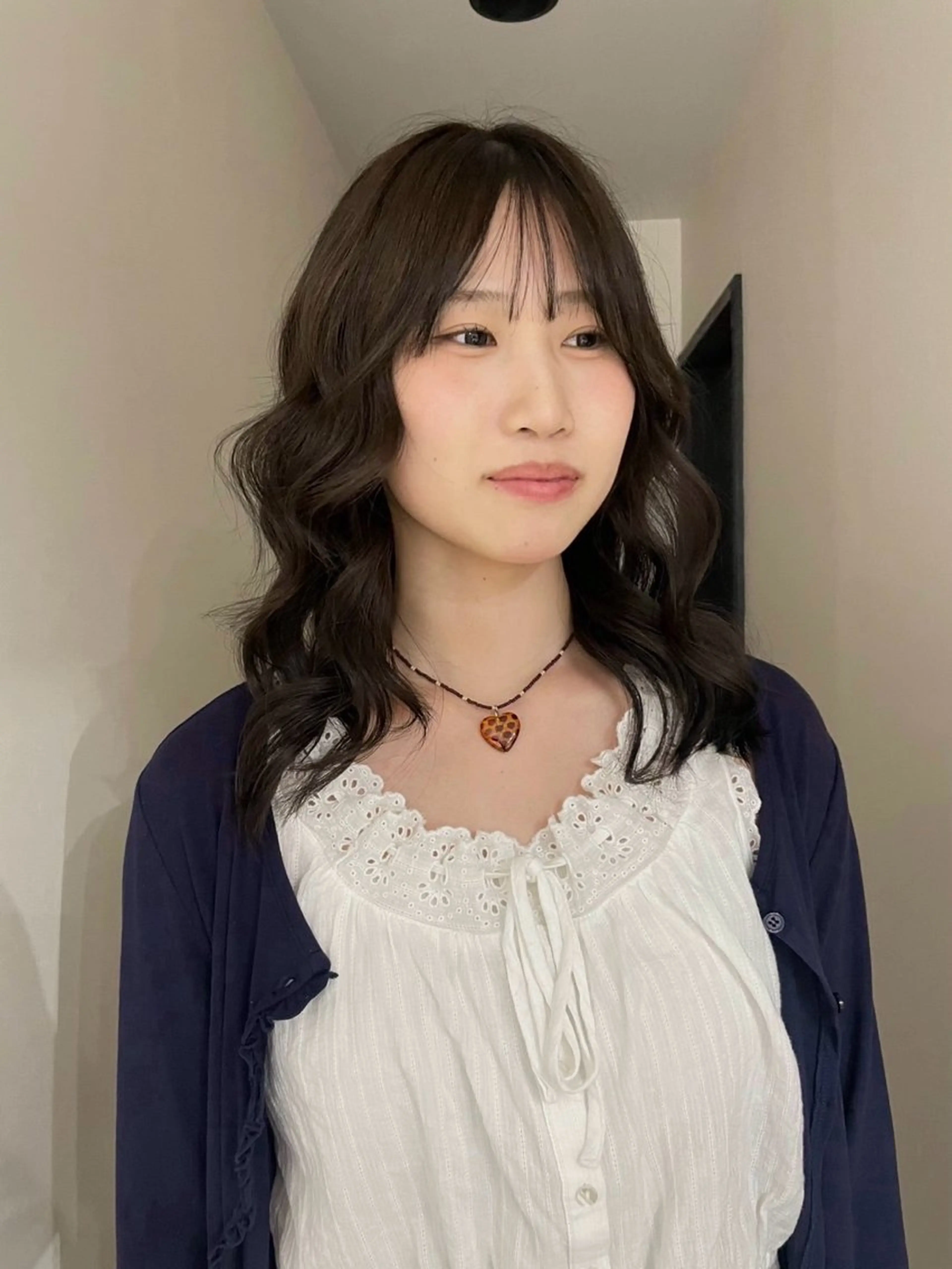 セミロング カラー ヘアアレンジ グレージュ ラベンダーカラー ラベンダーグレージュ ラベンダーグレー ヘアカラー トリートメント 【NARVIS】本多 心美のヘアスタイル