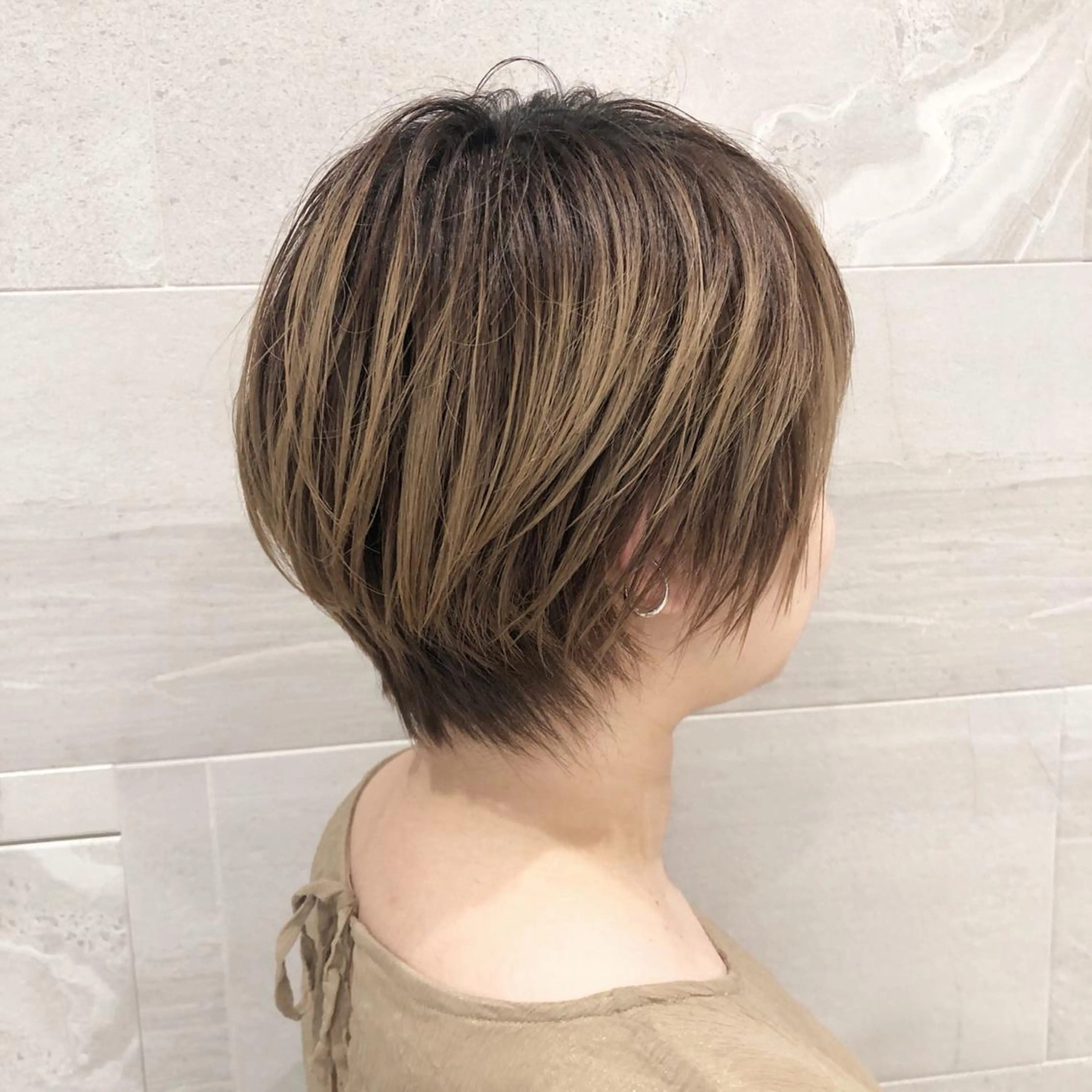 ショート 小川 幸司のヘアスタイル