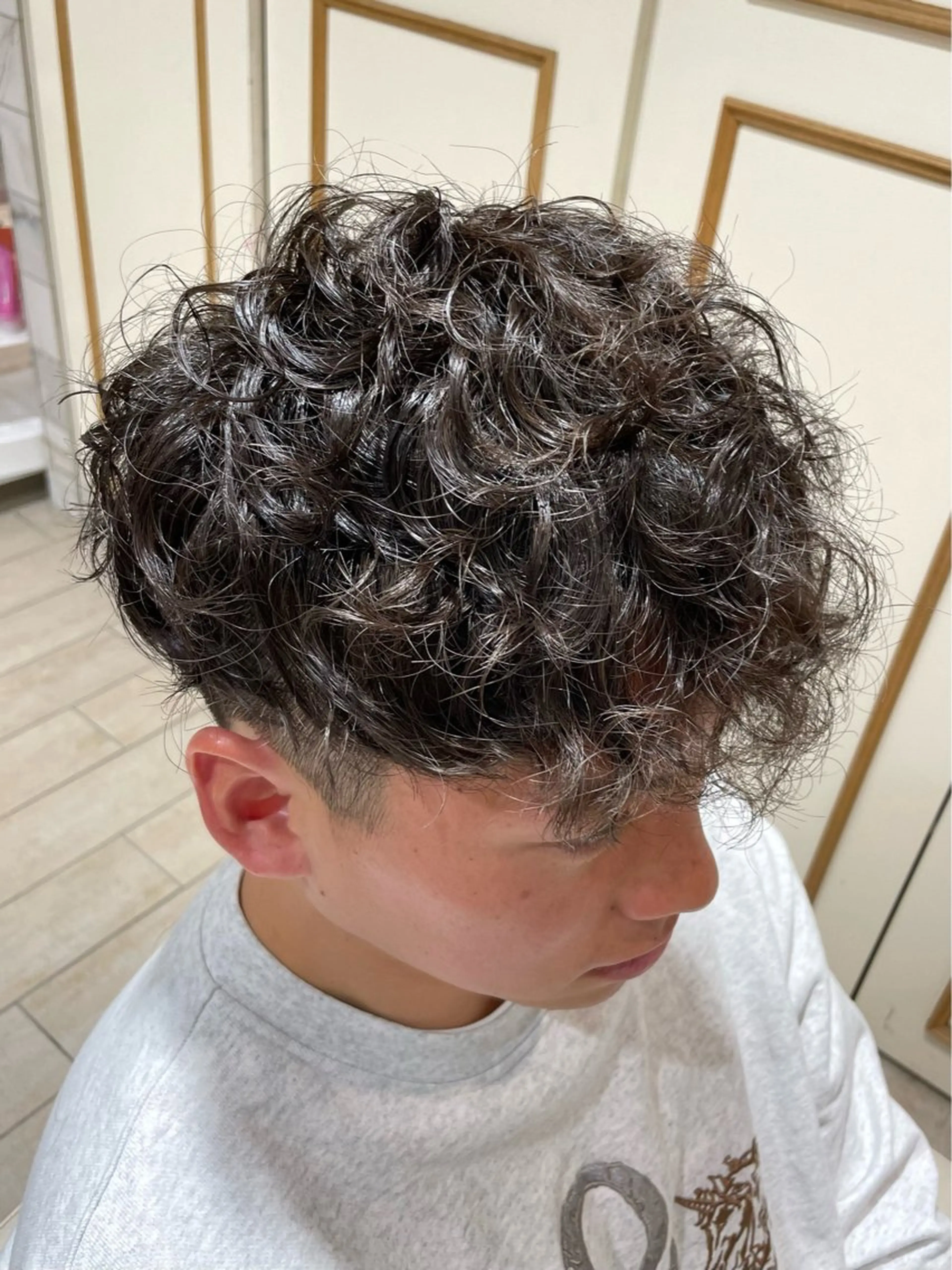 メンズ カット 🐝メンズハイライト …Rioのヘアスタイル