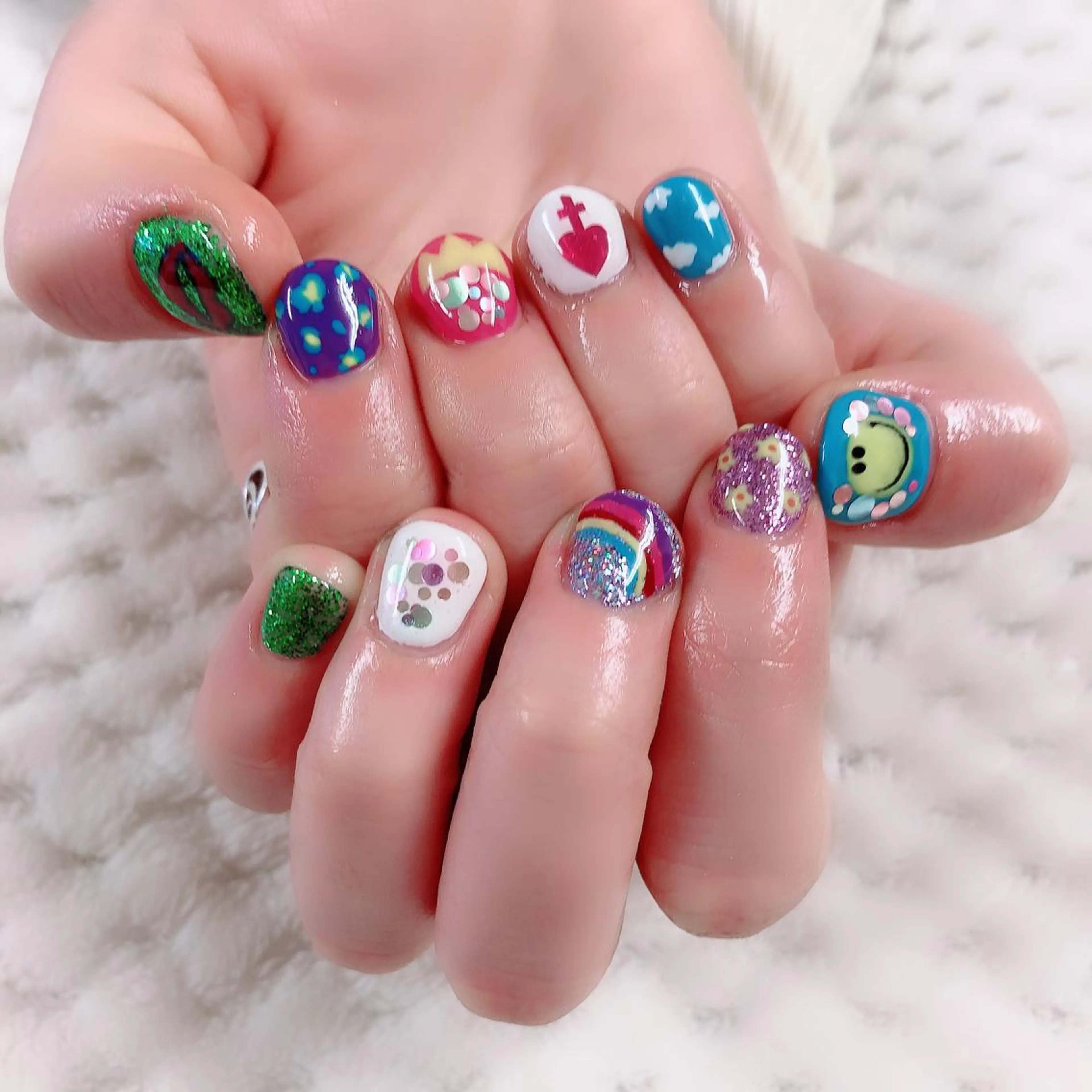 ネイル アニマル柄 アートネイル キラキラネイル ono megumiのネイルデザイン